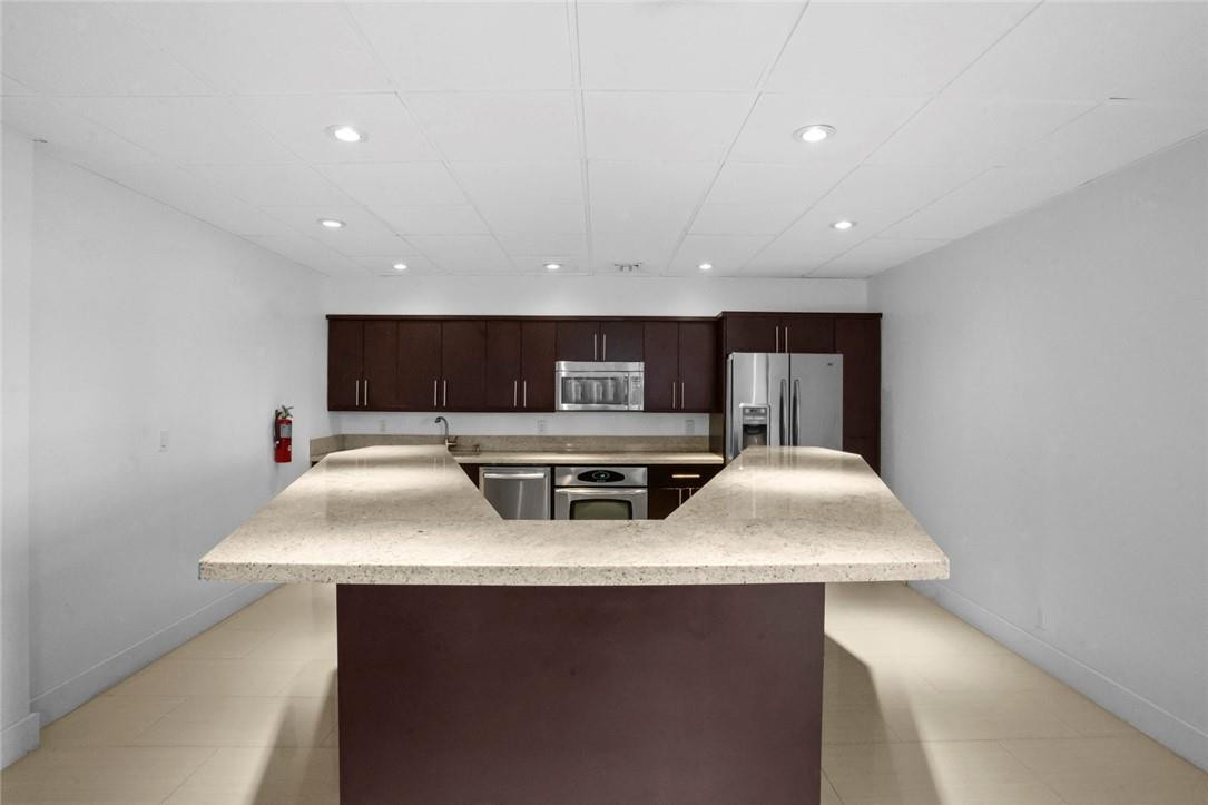 3015 N Ocean #7K Fort Lauderdale, FL 33308