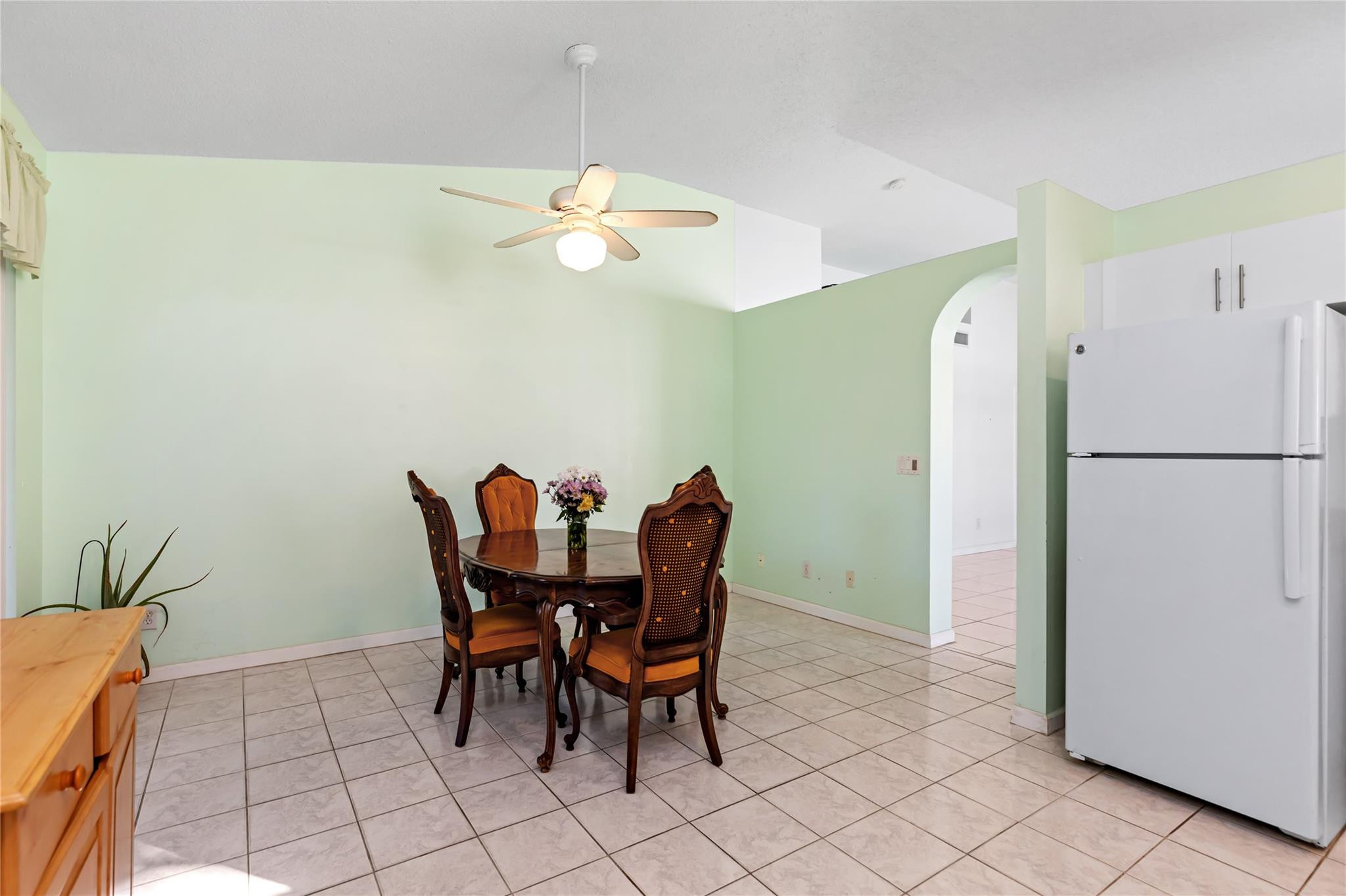 857 NW 133rd Pembroke Pines, FL 33028