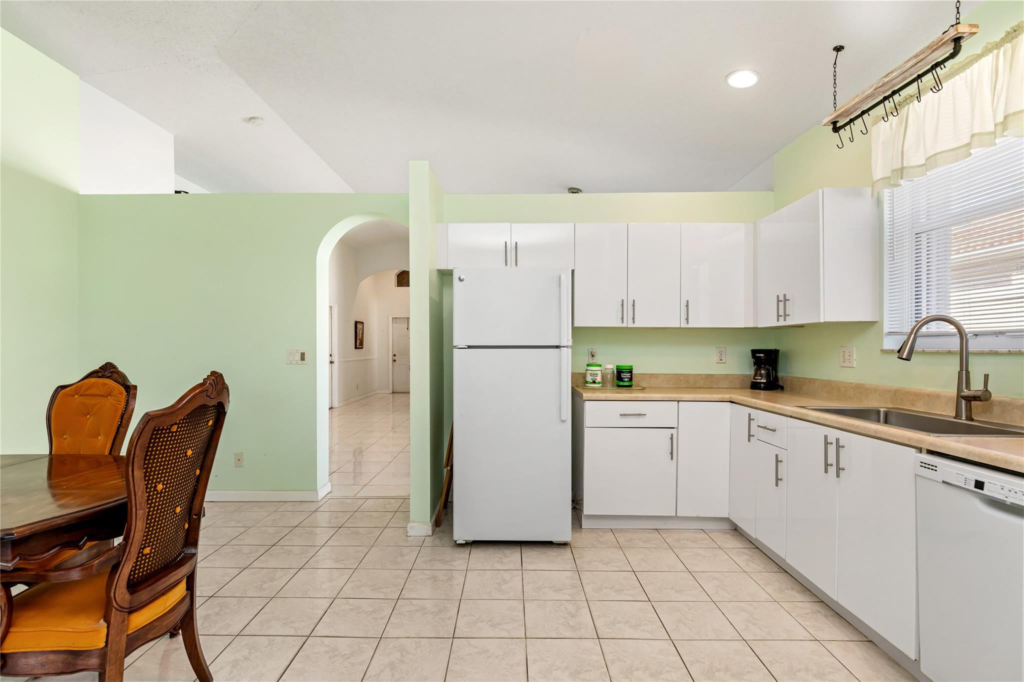 857 NW 133rd Pembroke Pines, FL 33028