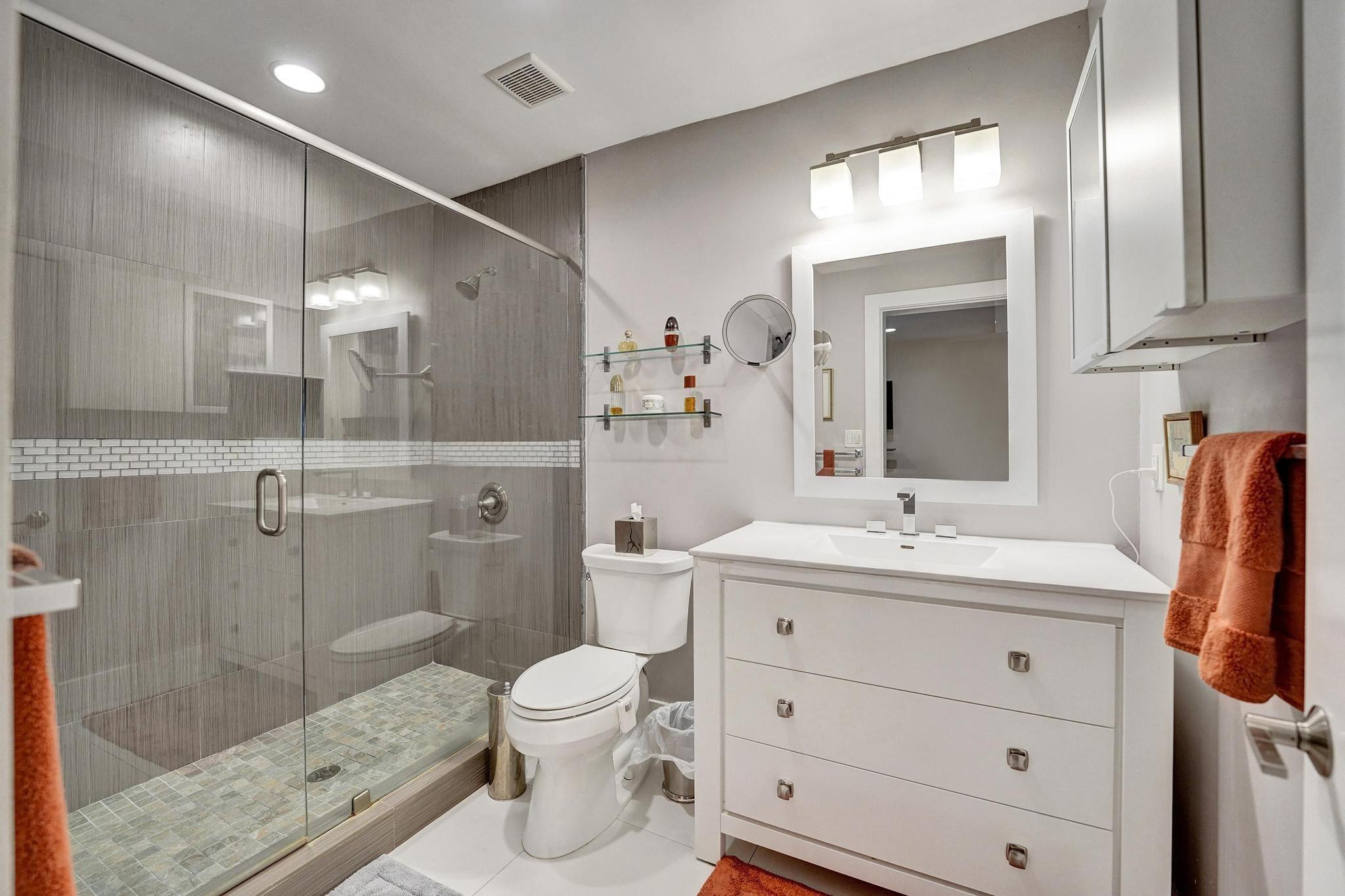 2649 NE 27th Fort Lauderdale, FL 33306