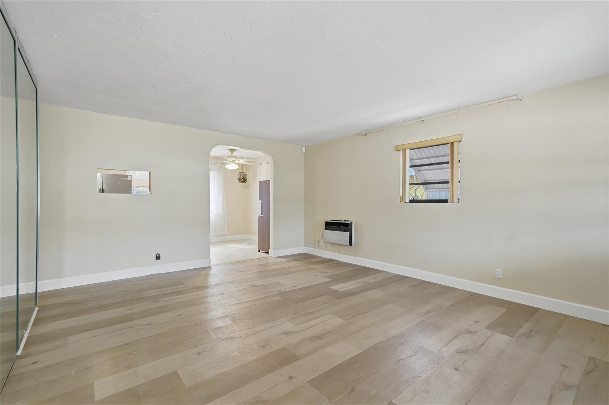 2126 Taft Hollywood, FL 33020