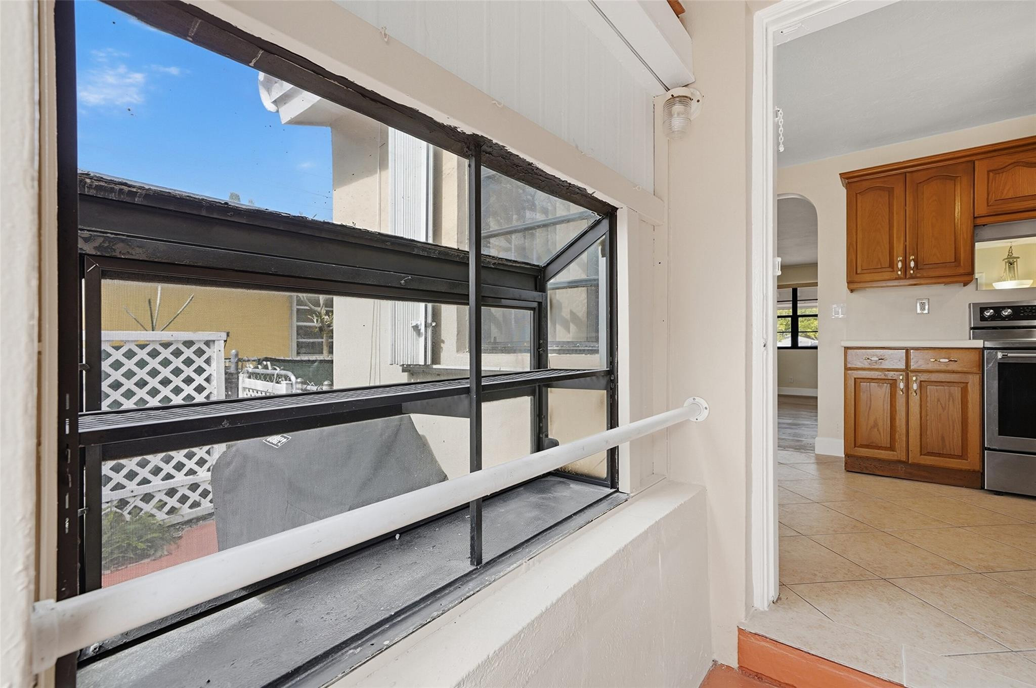 2126 Taft Hollywood, FL 33020