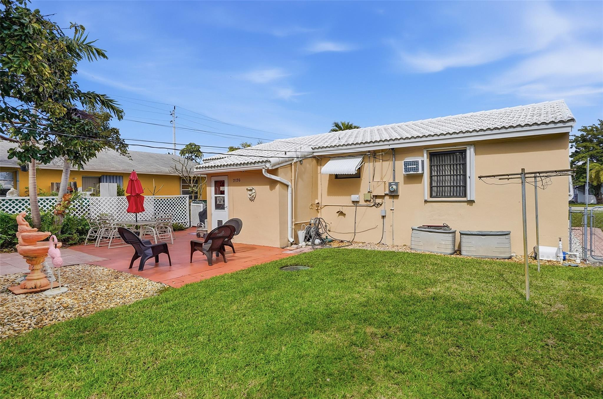 2126 Taft Hollywood, FL 33020