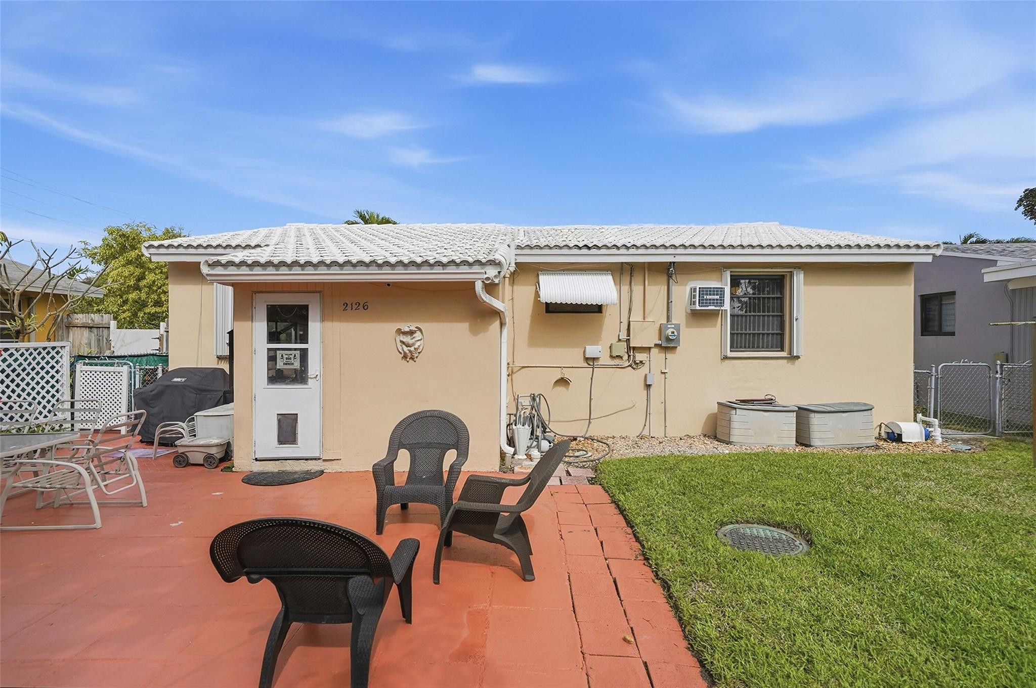 2126 Taft Hollywood, FL 33020