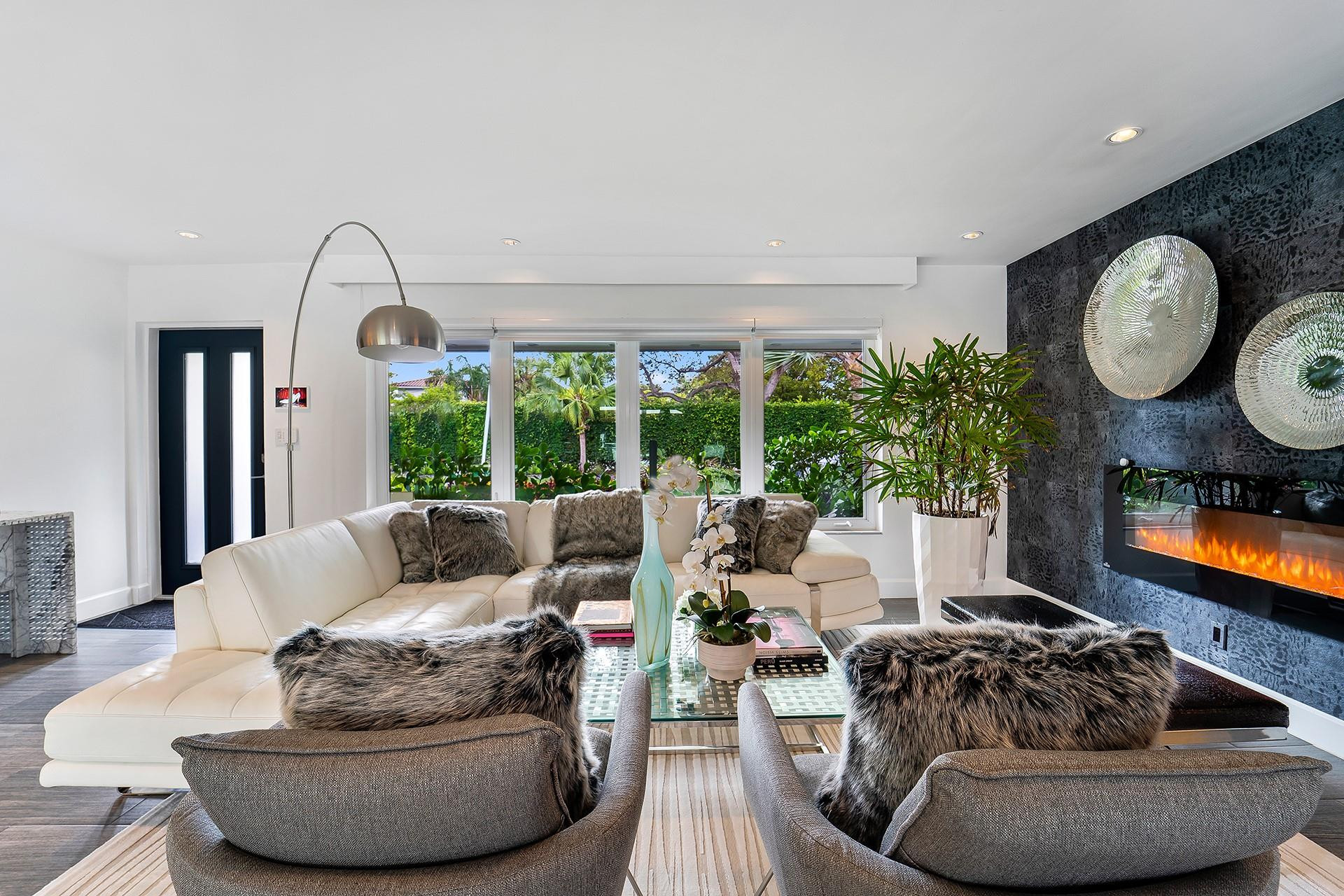 2617 Bayview Fort Lauderdale, FL 33306