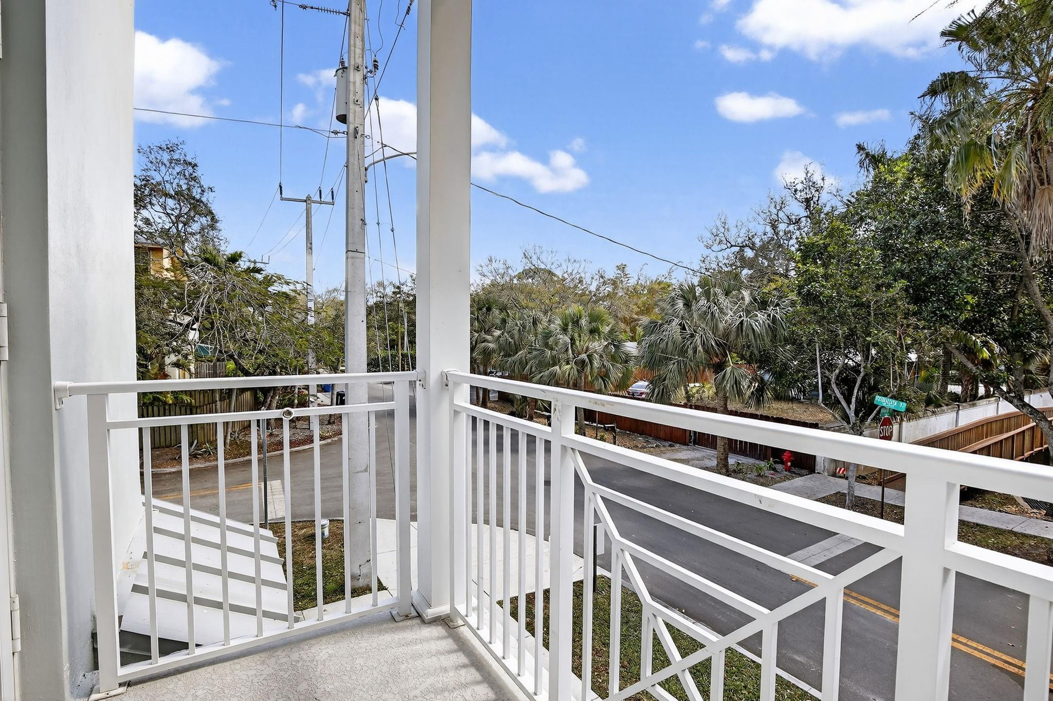 1301 SW 4th #1301 Fort Lauderdale, FL 33312