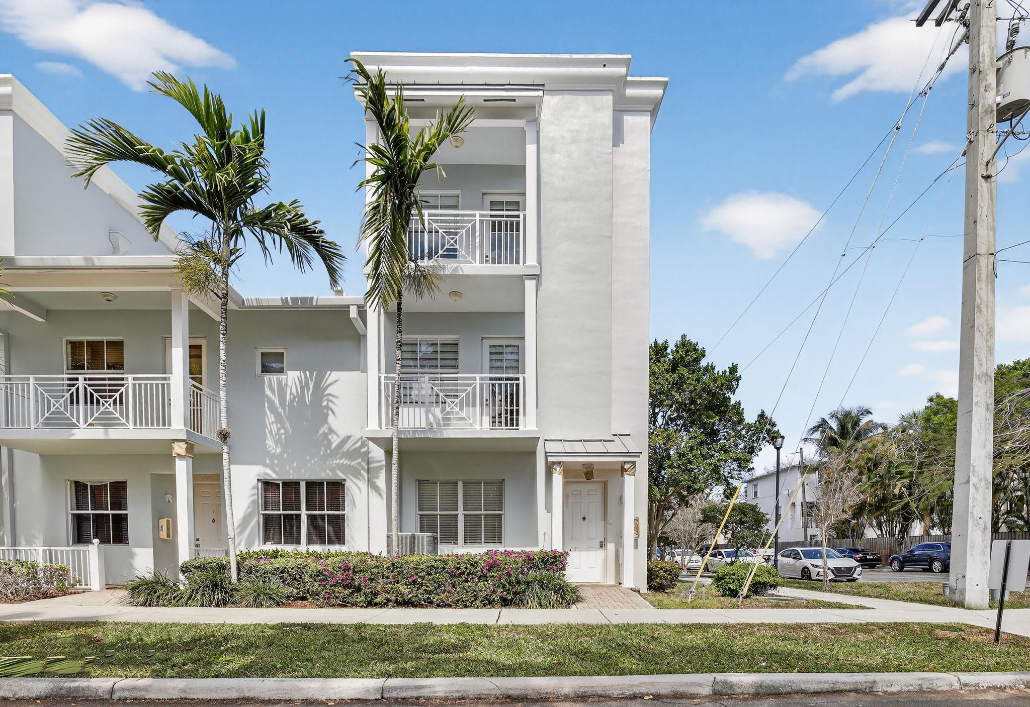 1301 SW 4th #1301 Fort Lauderdale, FL 33312