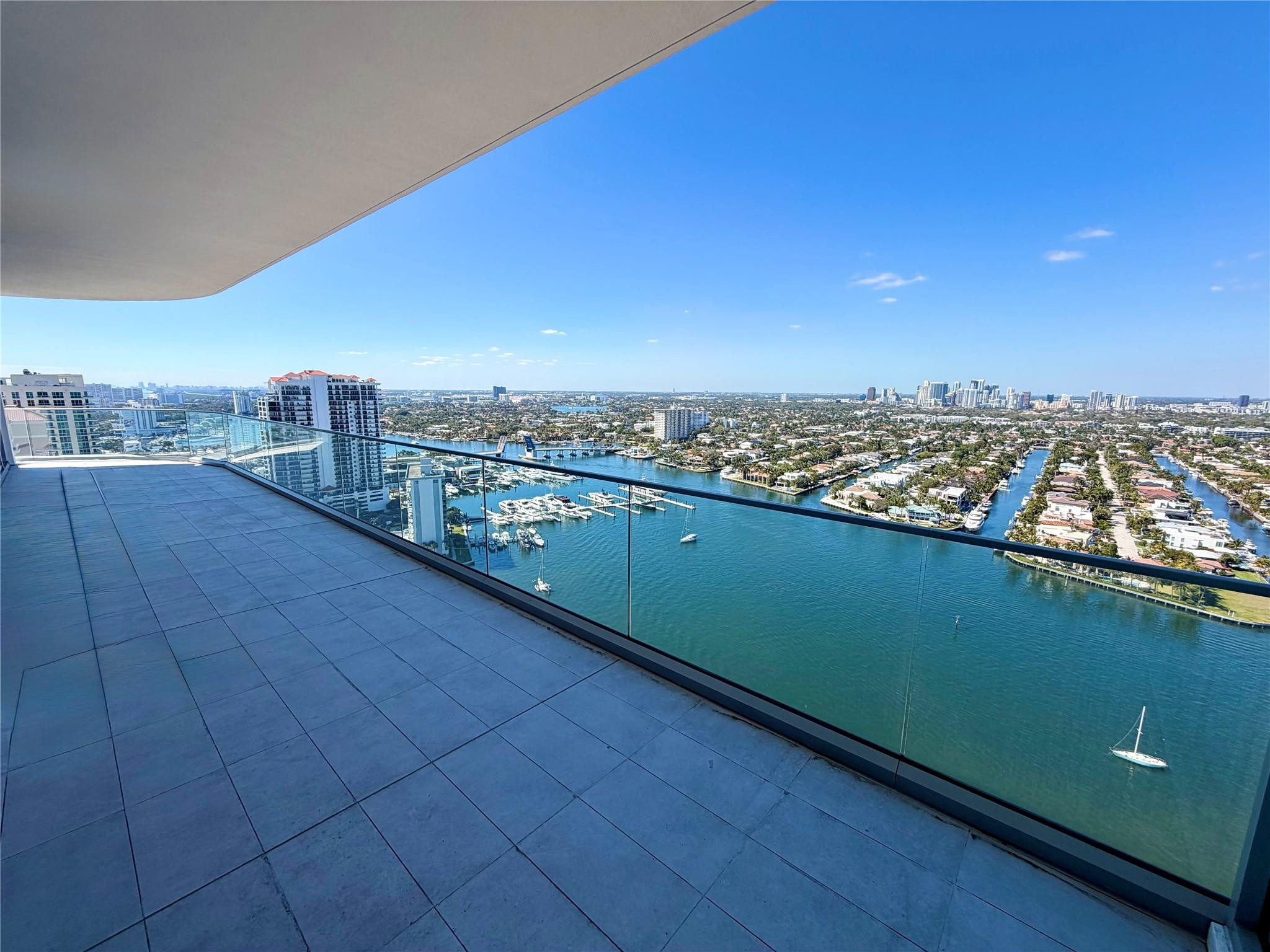 153 N Seabreeze #PH 2601-S Fort Lauderdale, FL 33304