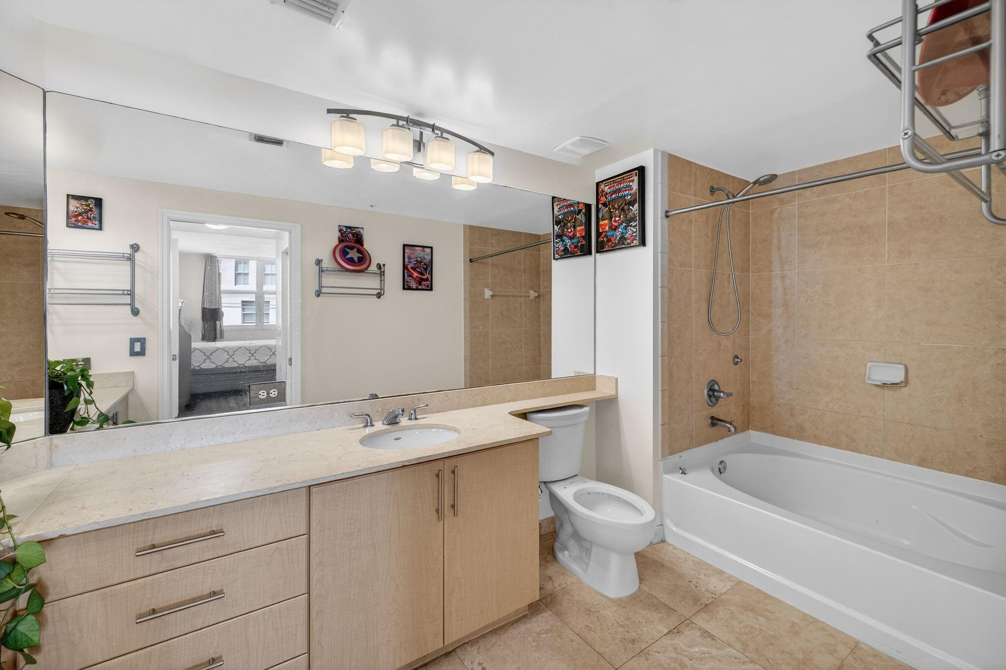 2421 NE 65th #415 Fort Lauderdale, FL 33308