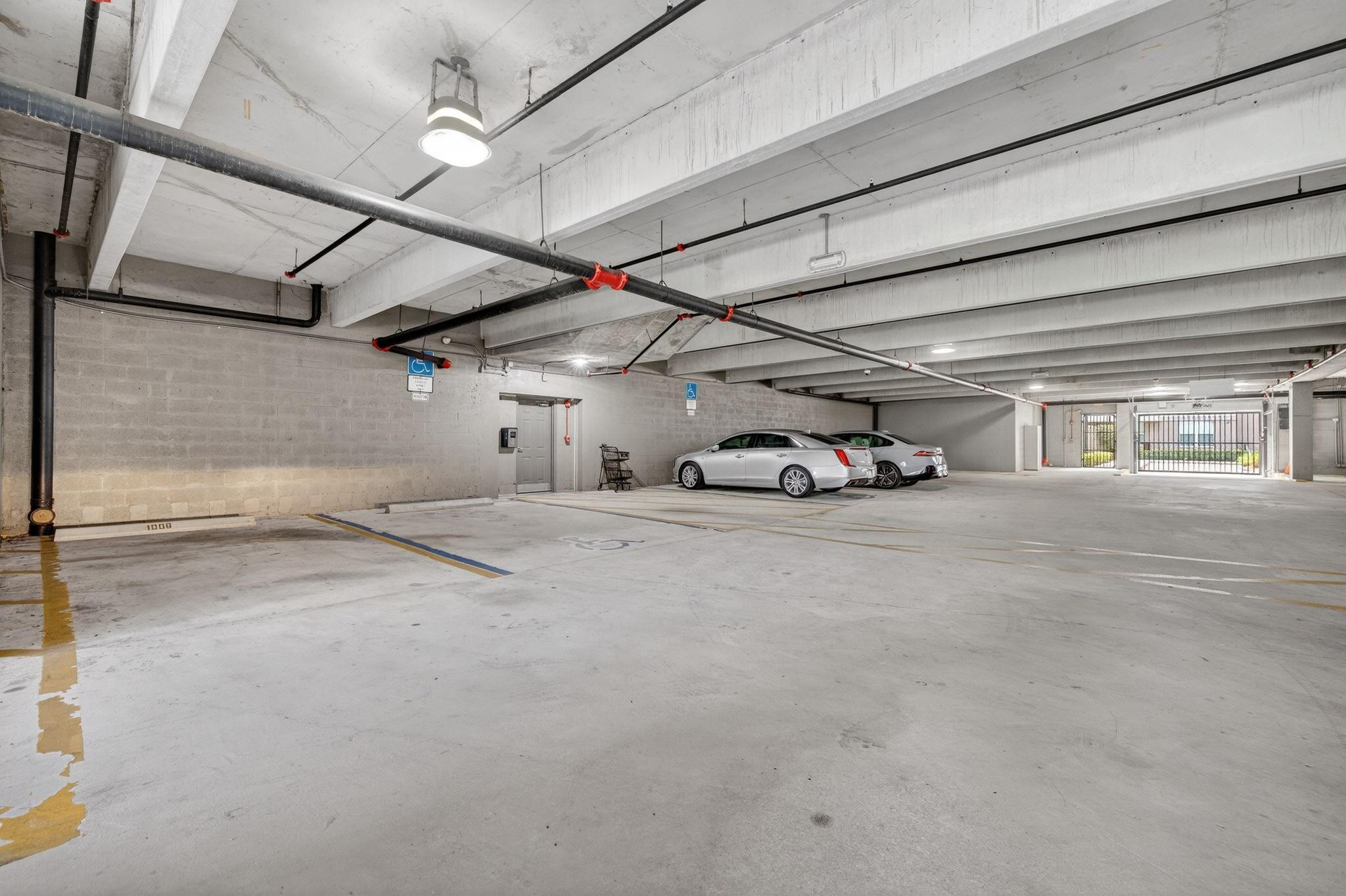 2421 NE 65th #415 Fort Lauderdale, FL 33308