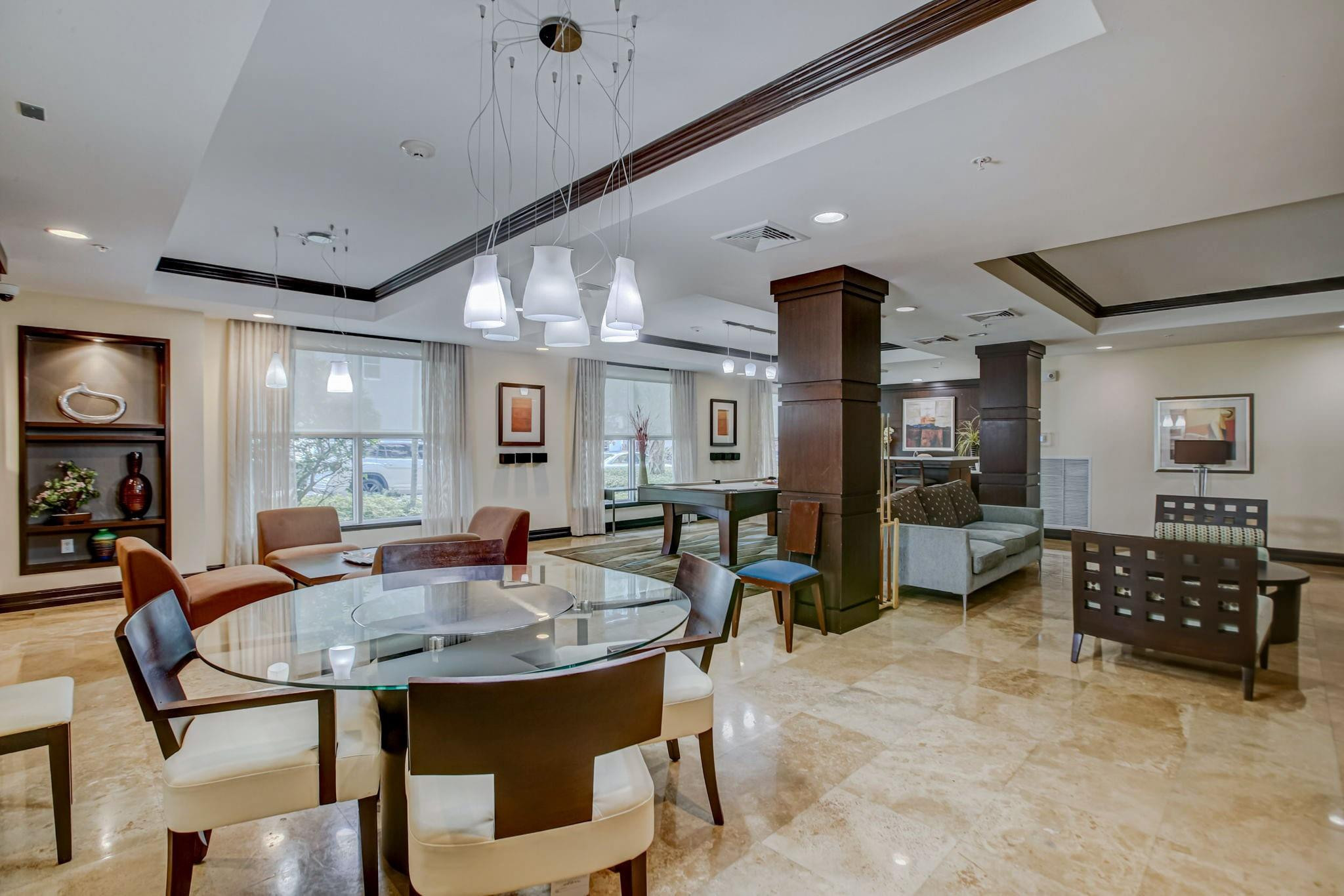 2421 NE 65th #415 Fort Lauderdale, FL 33308