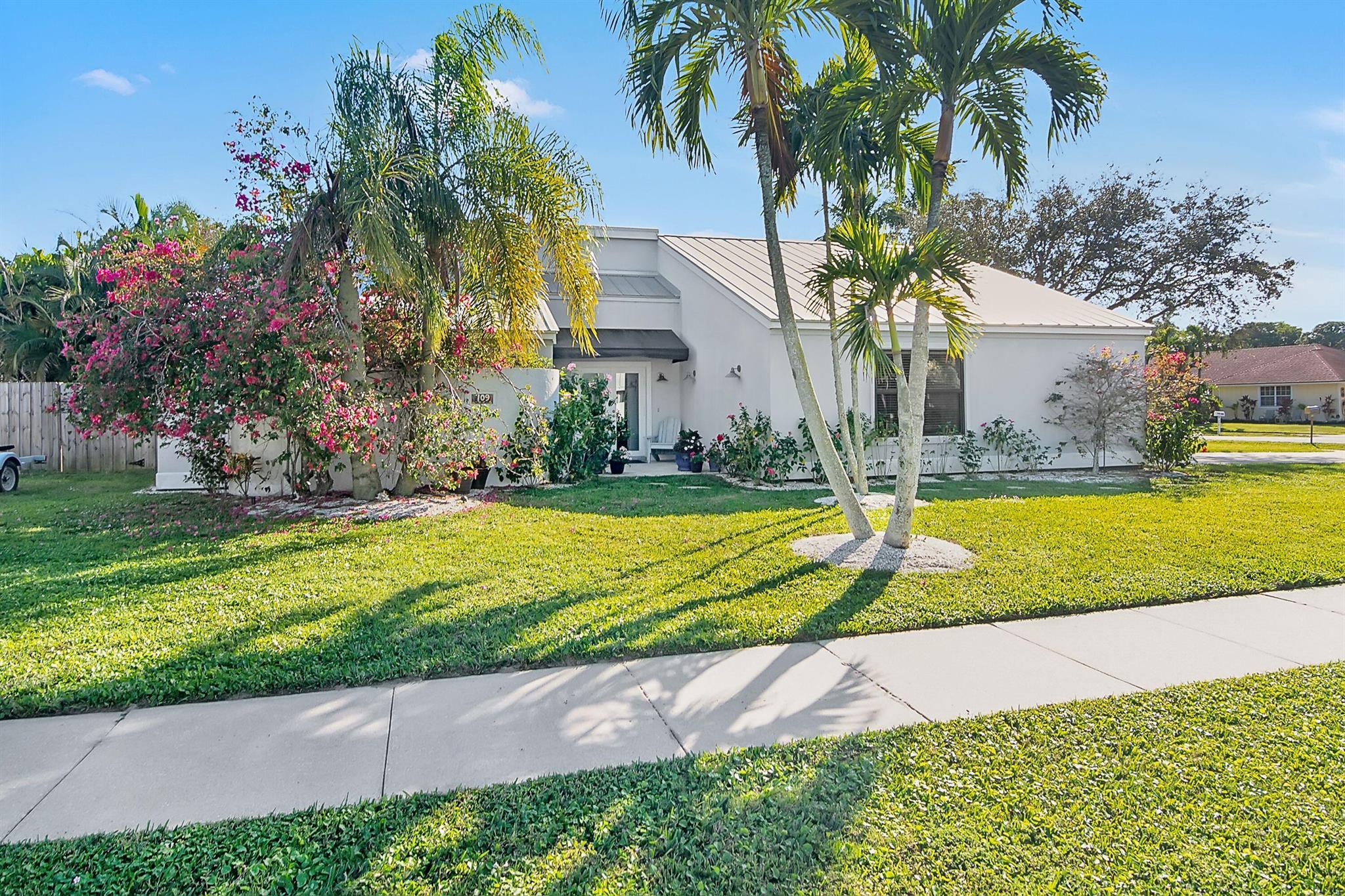 709 Irwin Ln Jupiter, FL 33458