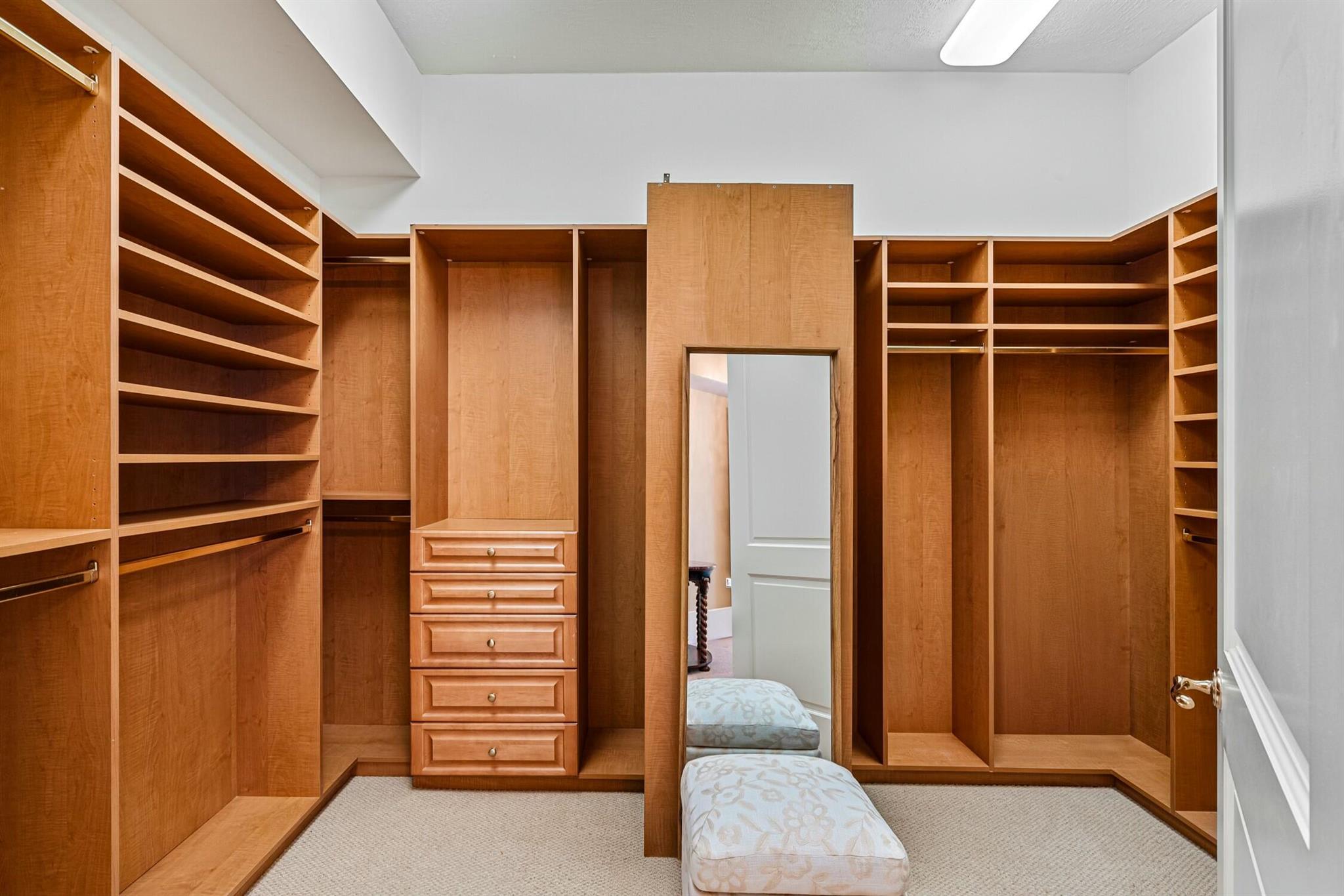 5310 N Ocean Dr #301 Riviera Beach, FL 33404