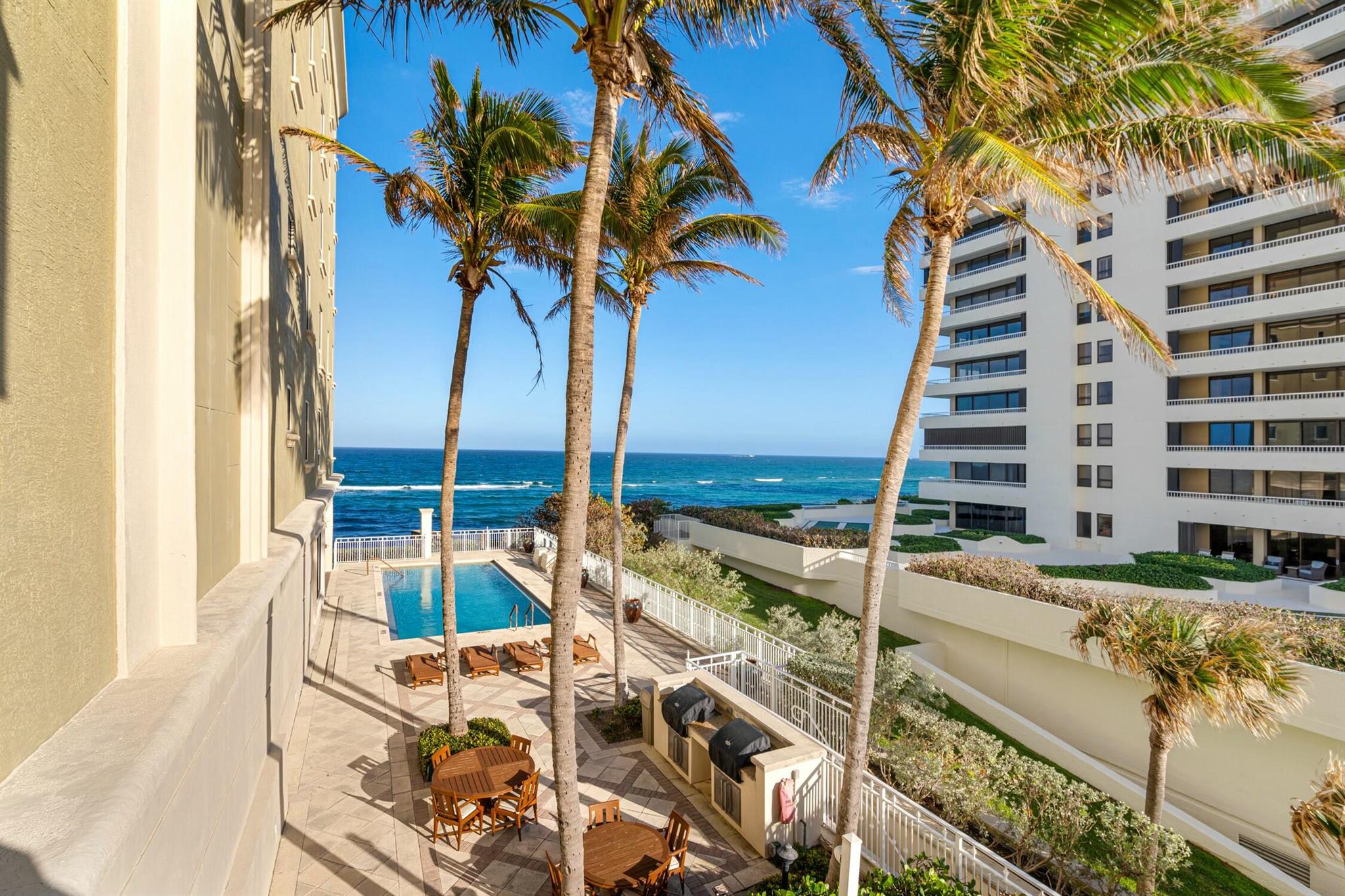 5310 N Ocean Dr #301 Riviera Beach, FL 33404