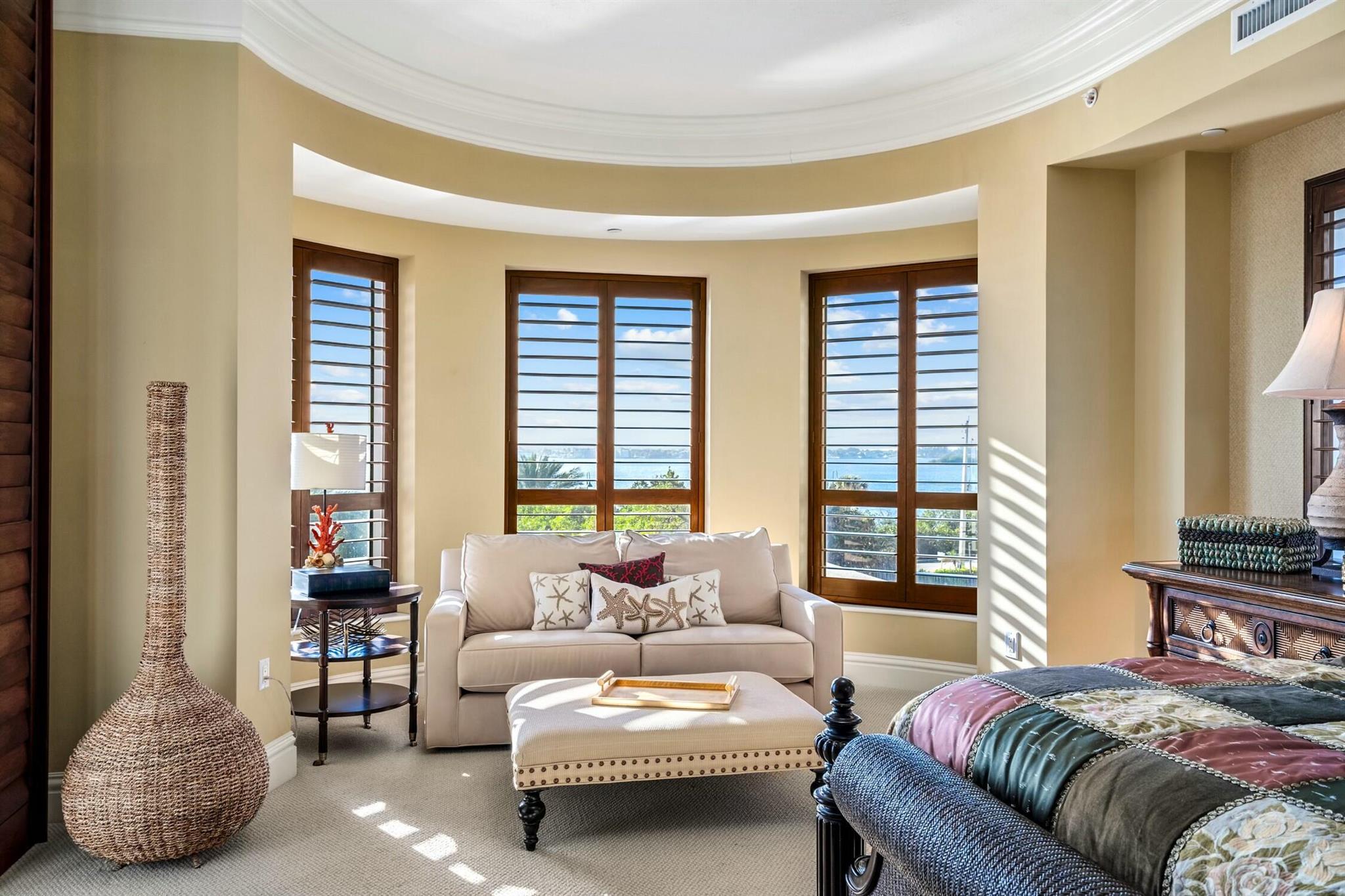 5310 N Ocean Dr #301 Riviera Beach, FL 33404