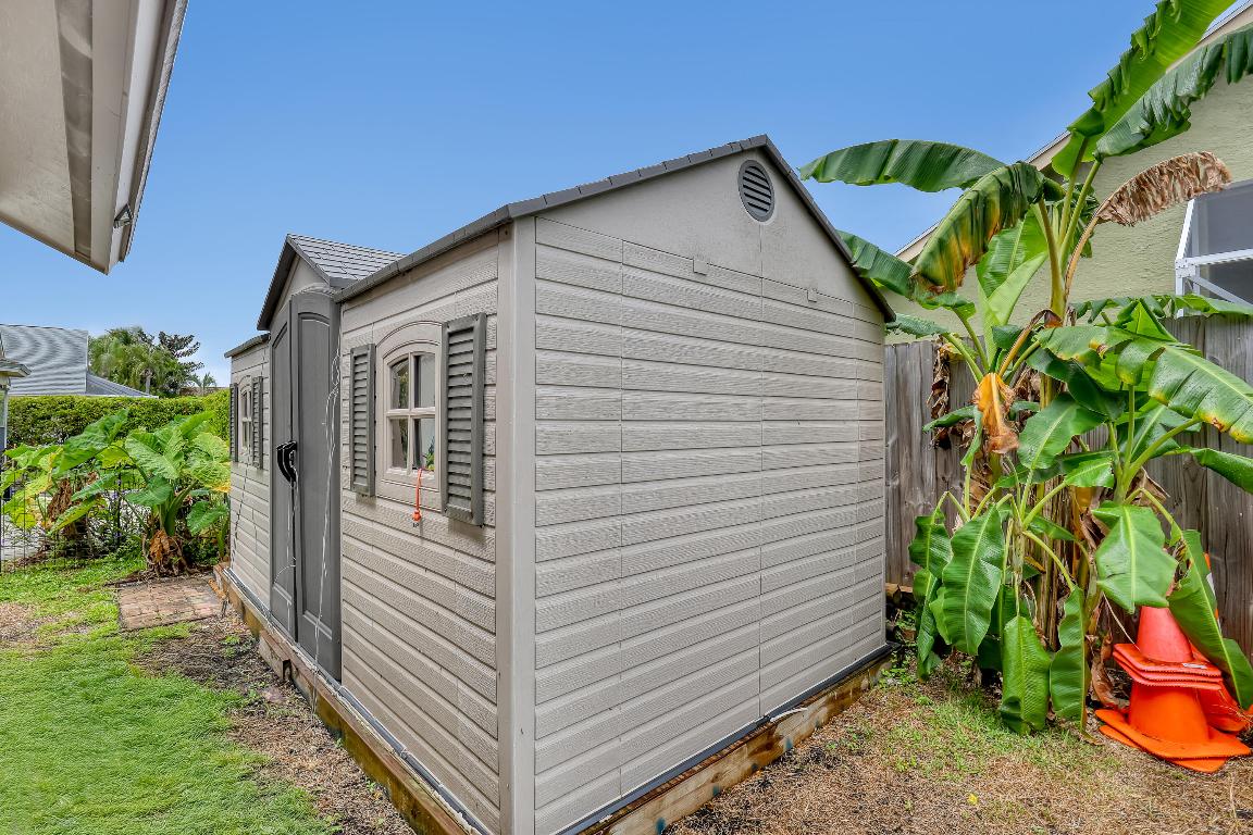 6119 Mullin St Jupiter, FL 33458