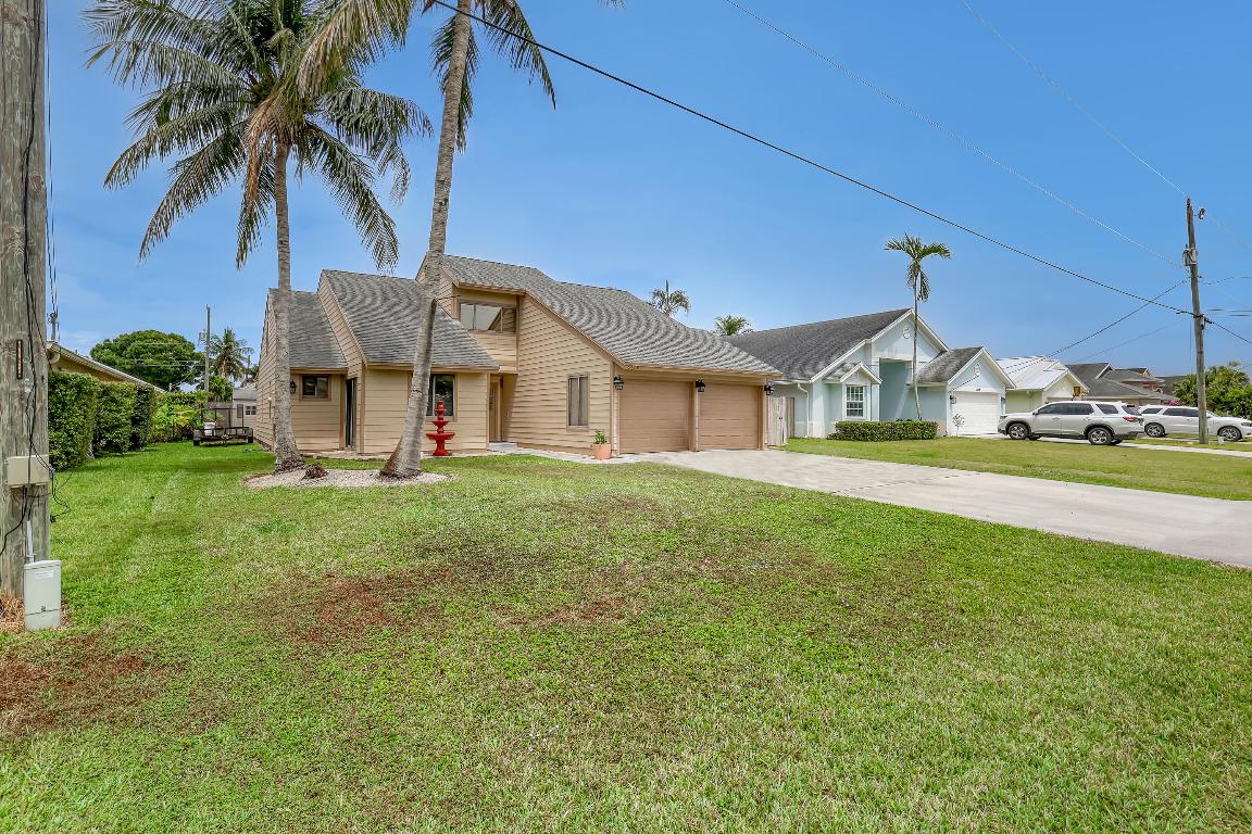 6119 Mullin St Jupiter, FL 33458
