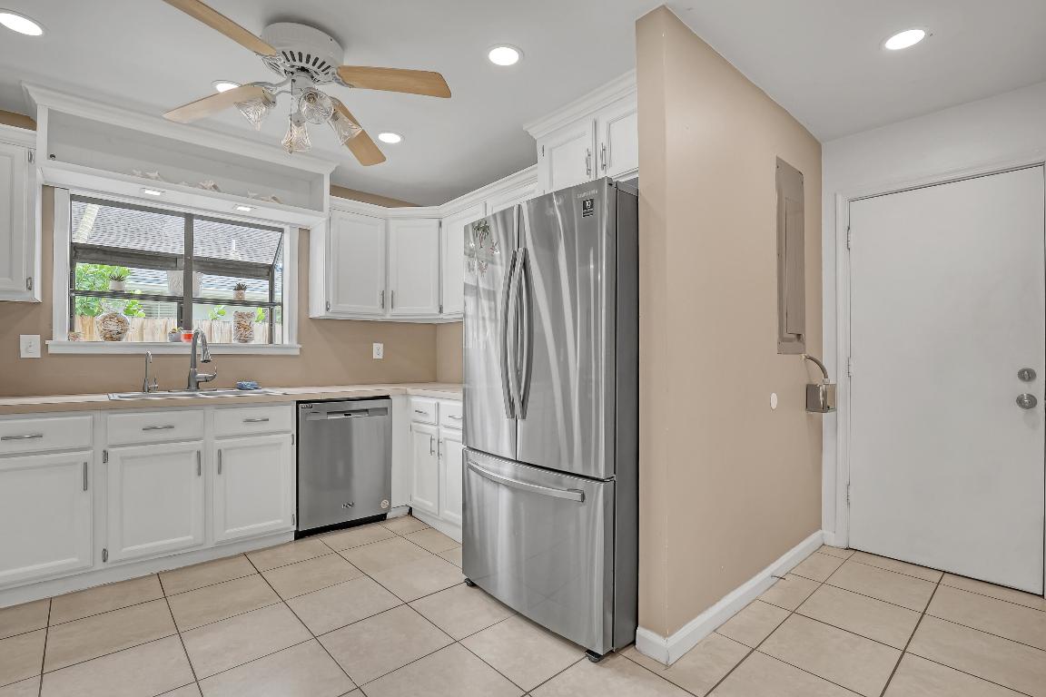 6119 Mullin St Jupiter, FL 33458