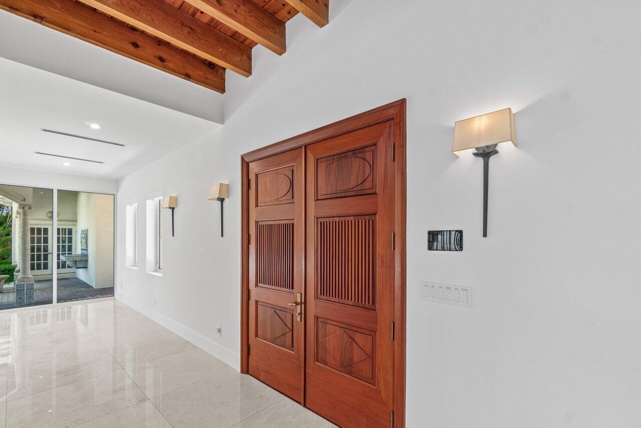 1690 Lands End Rd Manalapan, FL 33462