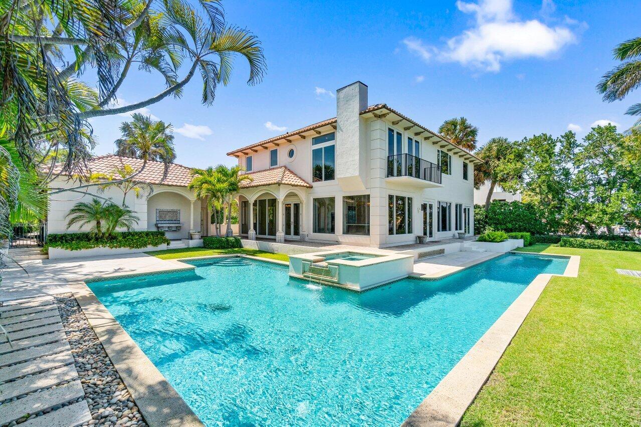 1690 Lands End Rd Manalapan, FL 33462