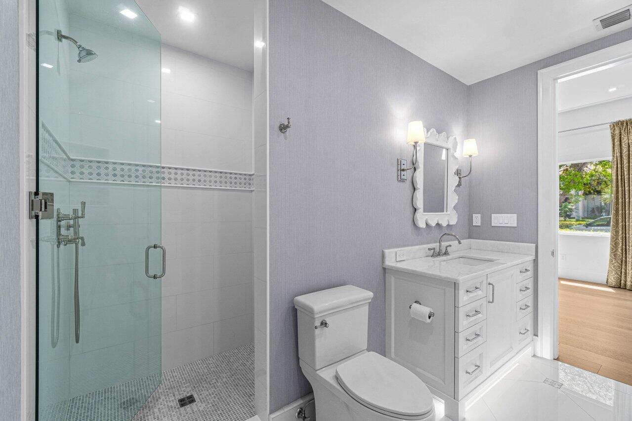 1690 Lands End Rd Manalapan, FL 33462