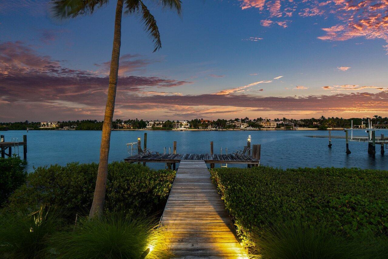 1690 Lands End Rd Manalapan, FL 33462