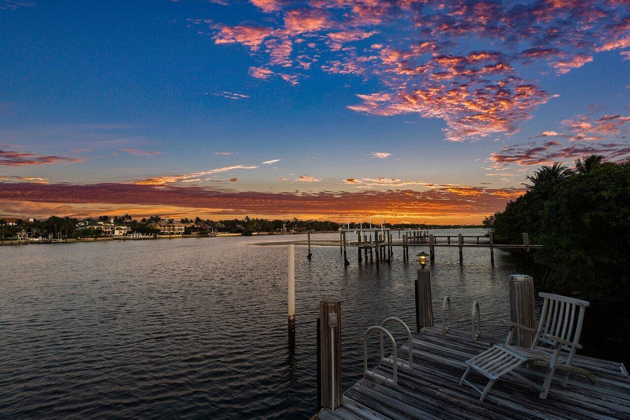 1690 Lands End Rd Manalapan, FL 33462