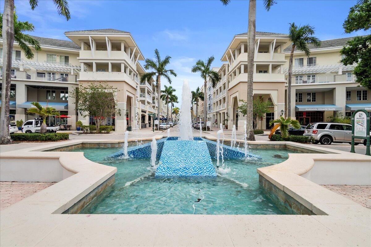 1200 Town Ctr Dr #207