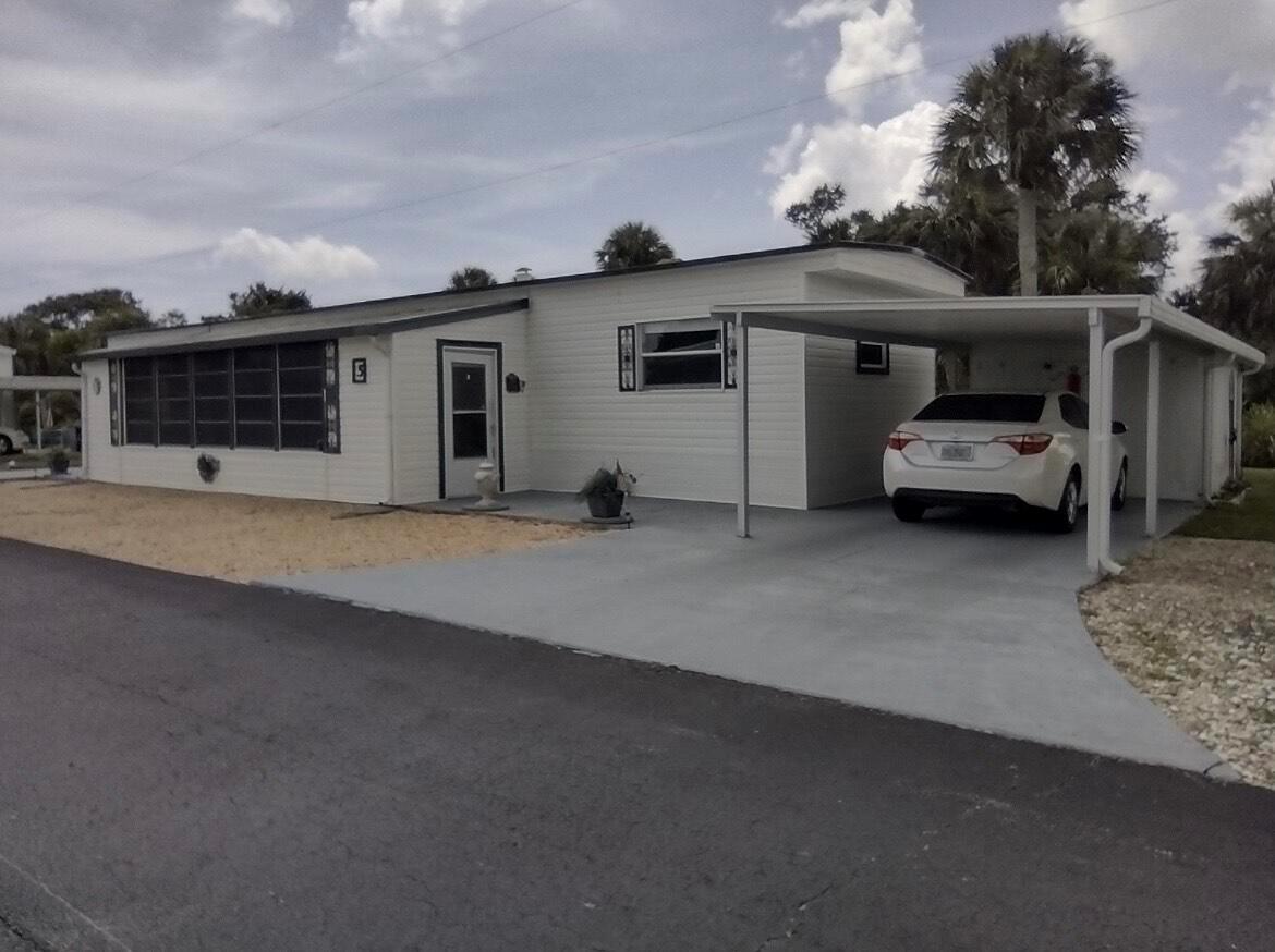 13827 S Indian Riv Dr #5