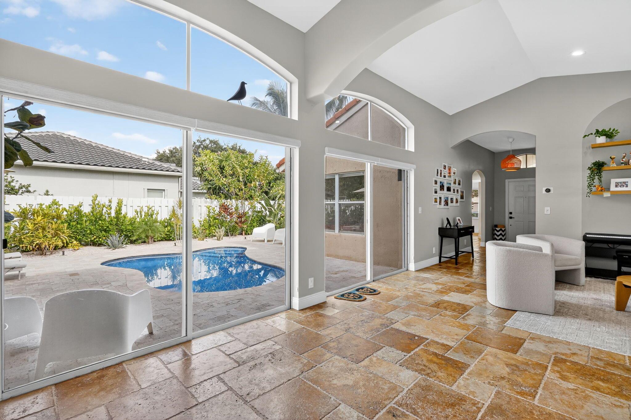 5381 Oakmont Vlg Cir