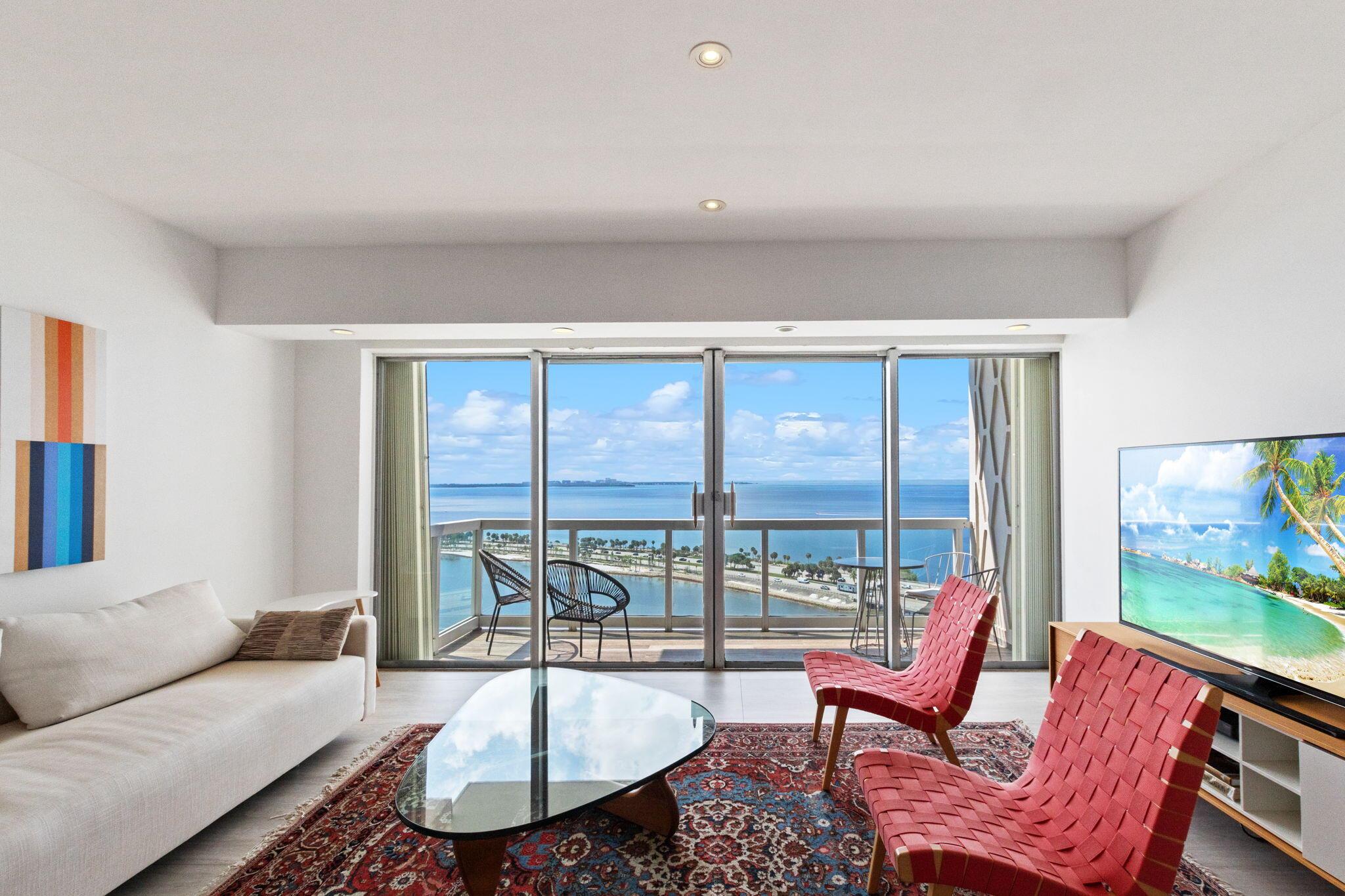 image BRICKELL TOWNHOUSE CONDO1