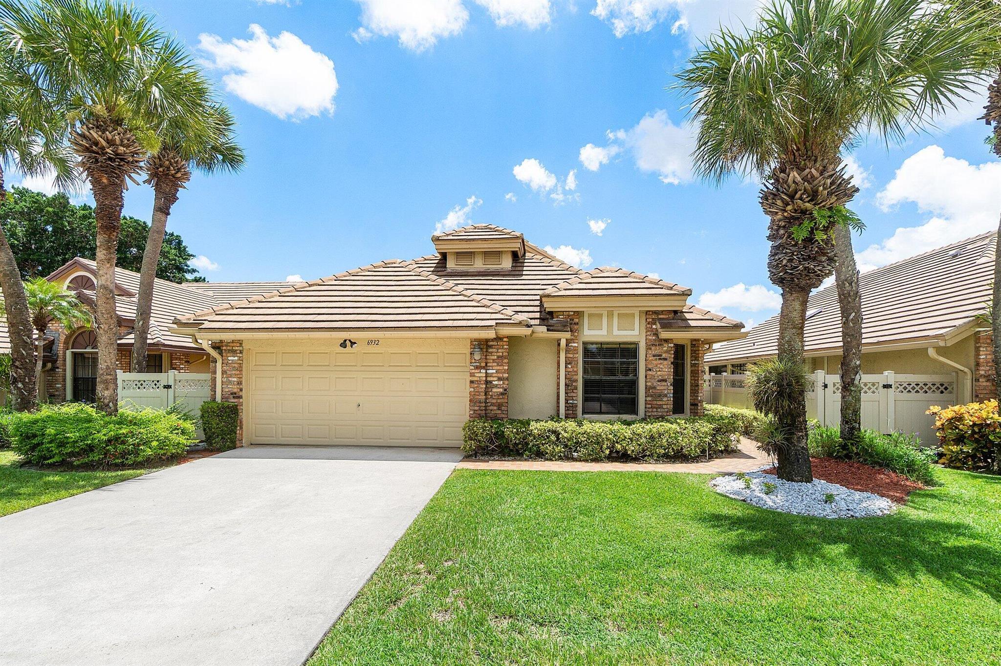 6932 Bitterbush Pl