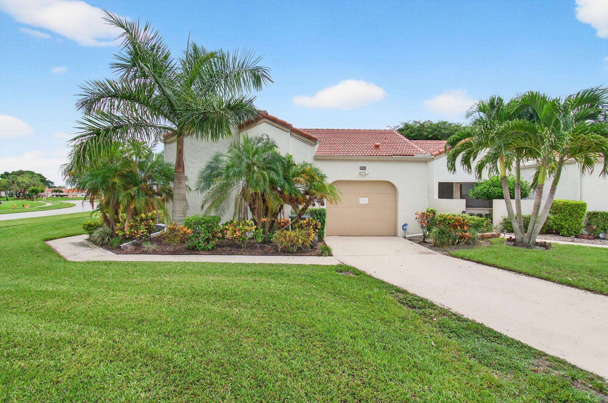 5834 Parkwalk Cir