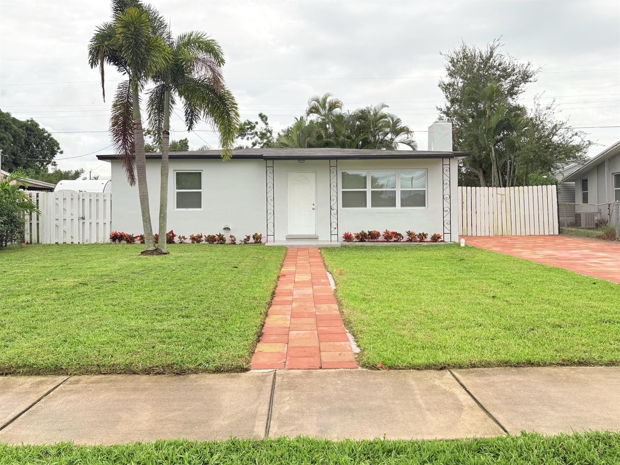 512 Aspen Rd