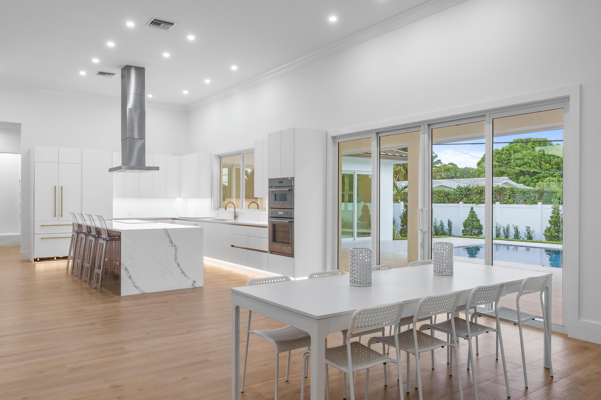 803 Sunset Rd Boynton Beach, FL 33435