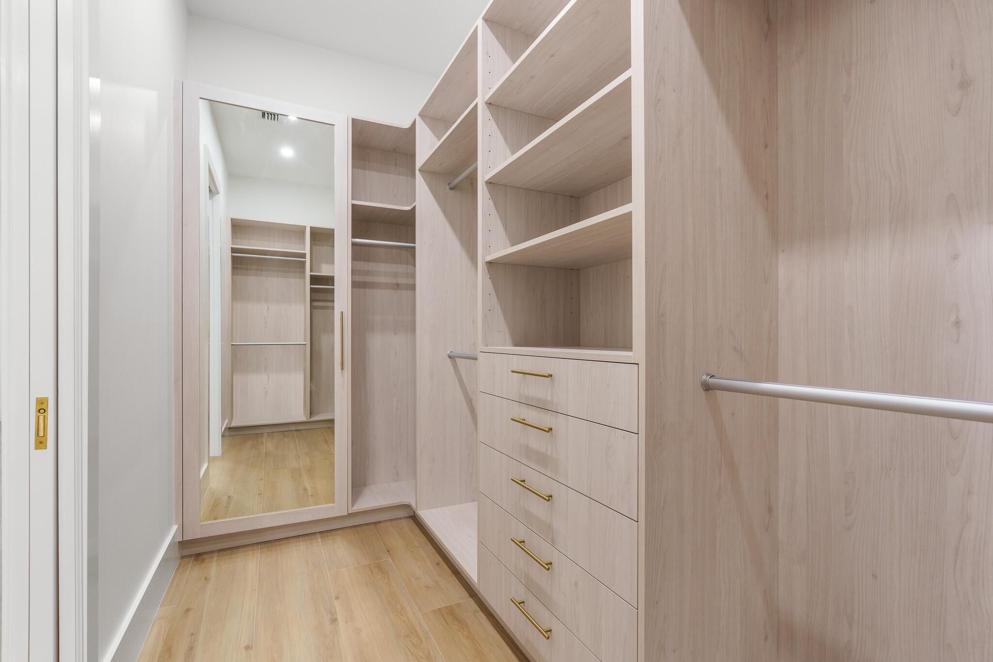 803 Sunset Rd Boynton Beach, FL 33435