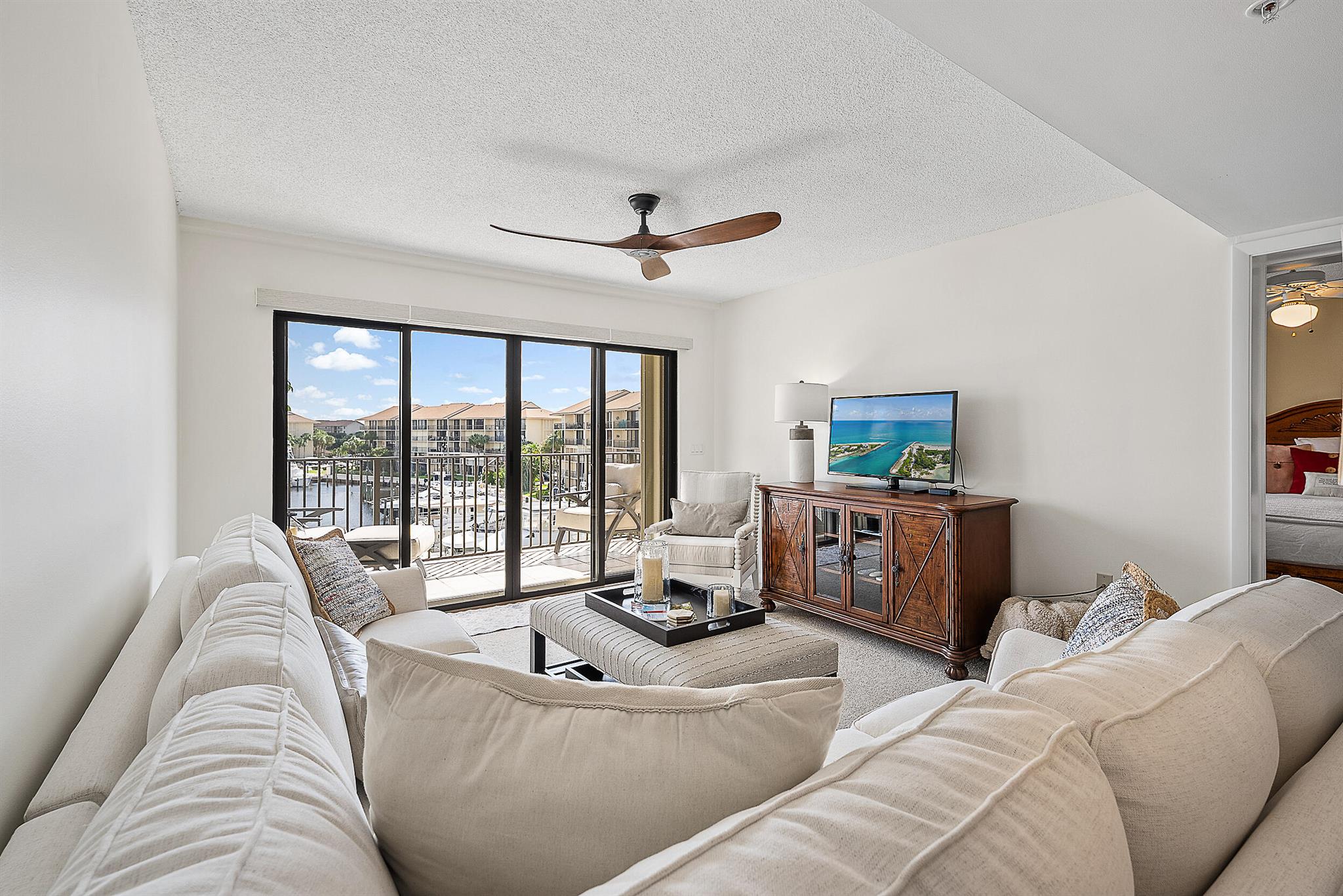 1601 Marina Isle Way #402 Jupiter, FL 33477