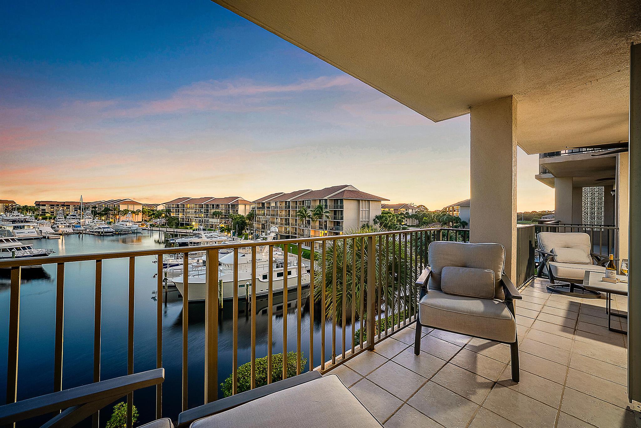 1601 Marina Isle Way #402 Jupiter, FL 33477
