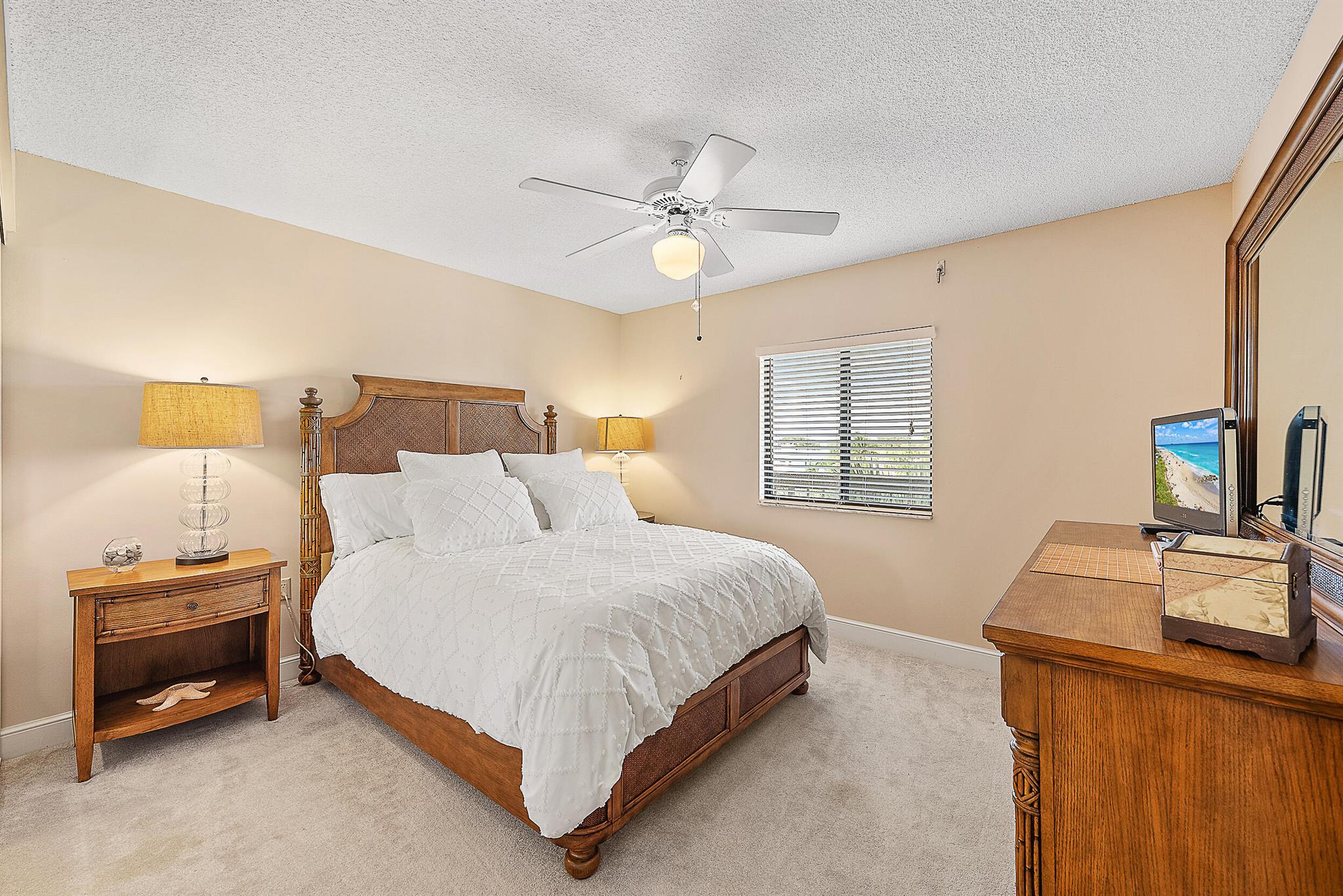 1601 Marina Isle Way #402 Jupiter, FL 33477