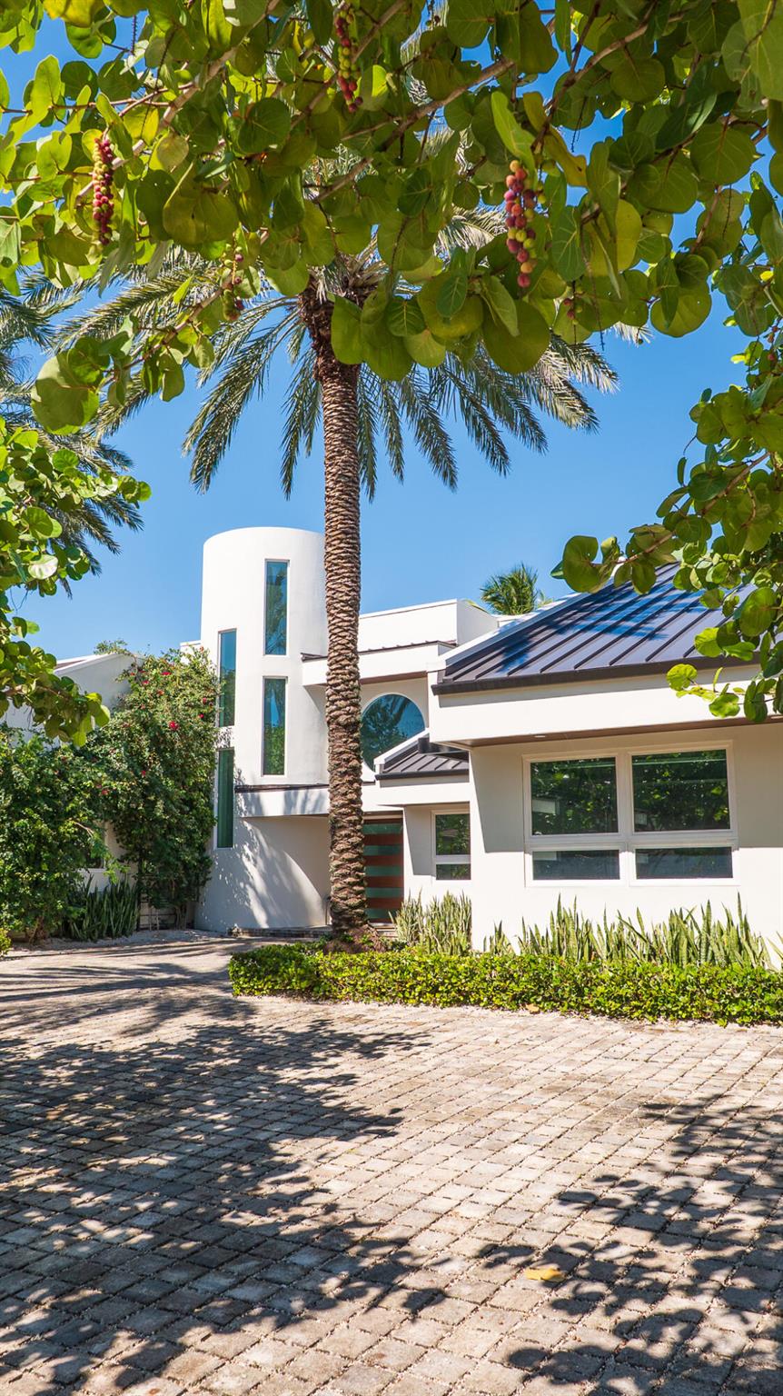 6879 SE South Marina Way Stuart, FL 34996 6879 SE South Marina Way Stuart, FL 34996