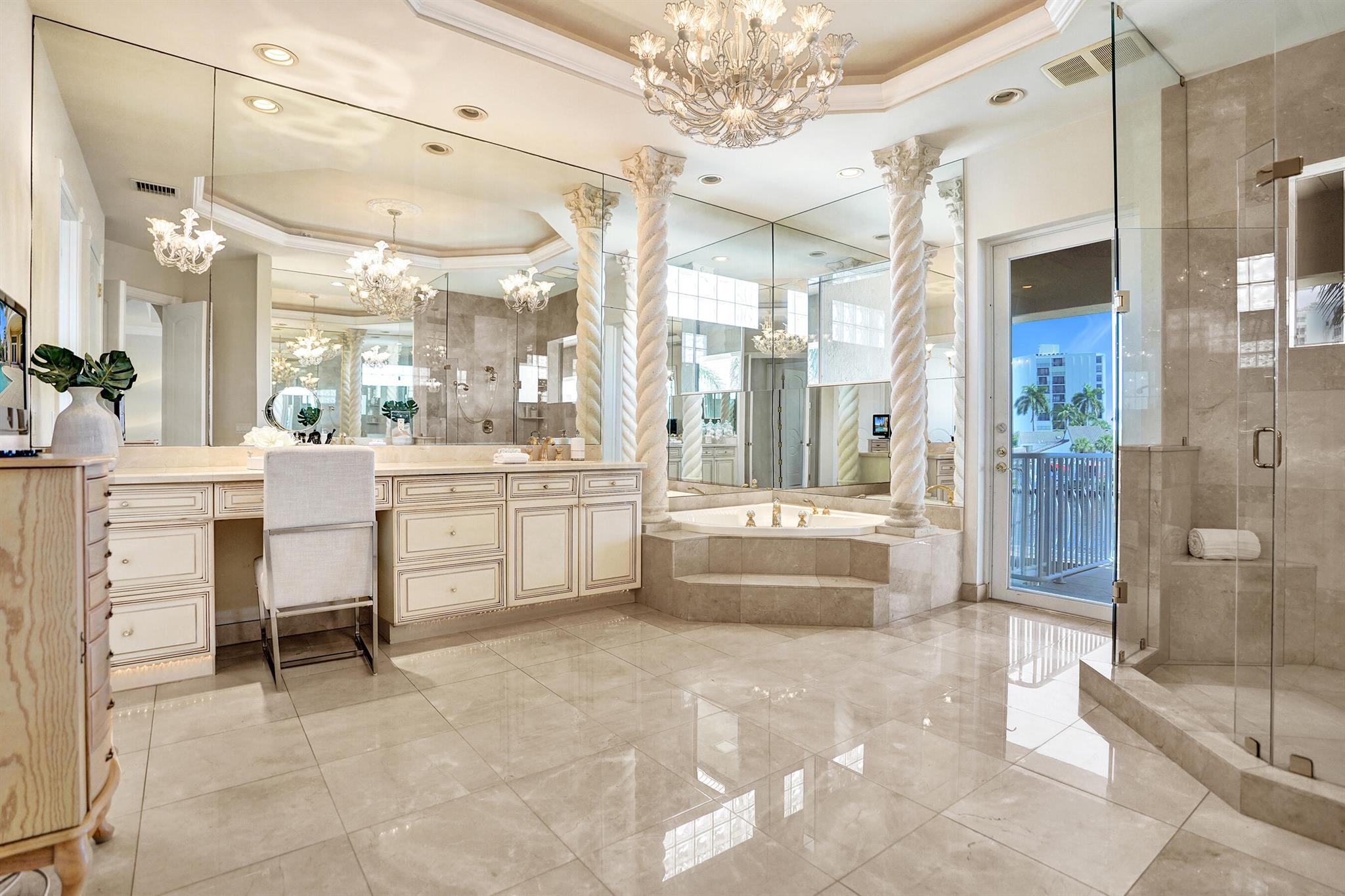 612 Admirals Way Delray Beach, FL 33483