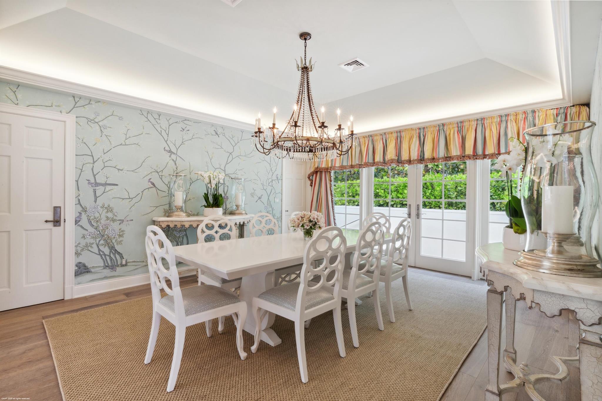 245 S Beach Rd Jupiter Island, FL 33455