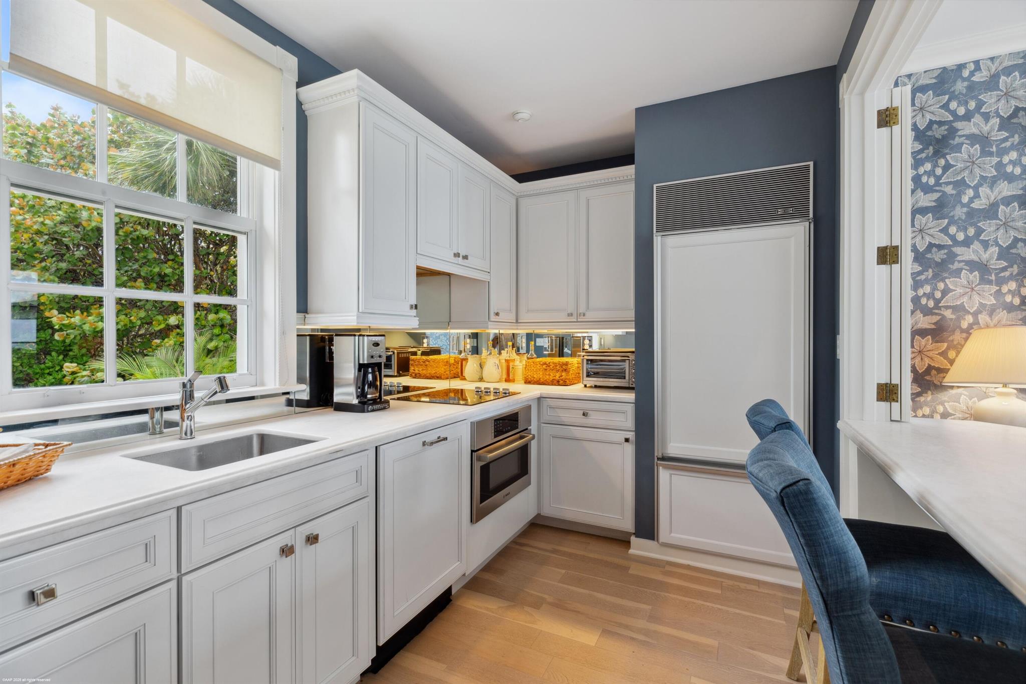 245 S Beach Rd Jupiter Island, FL 33455