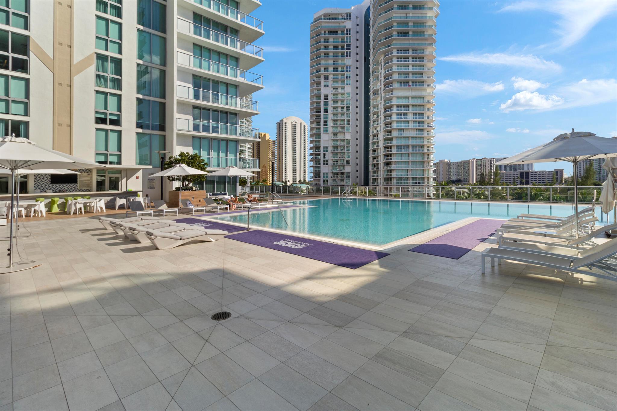 image Parque Towers Condo37