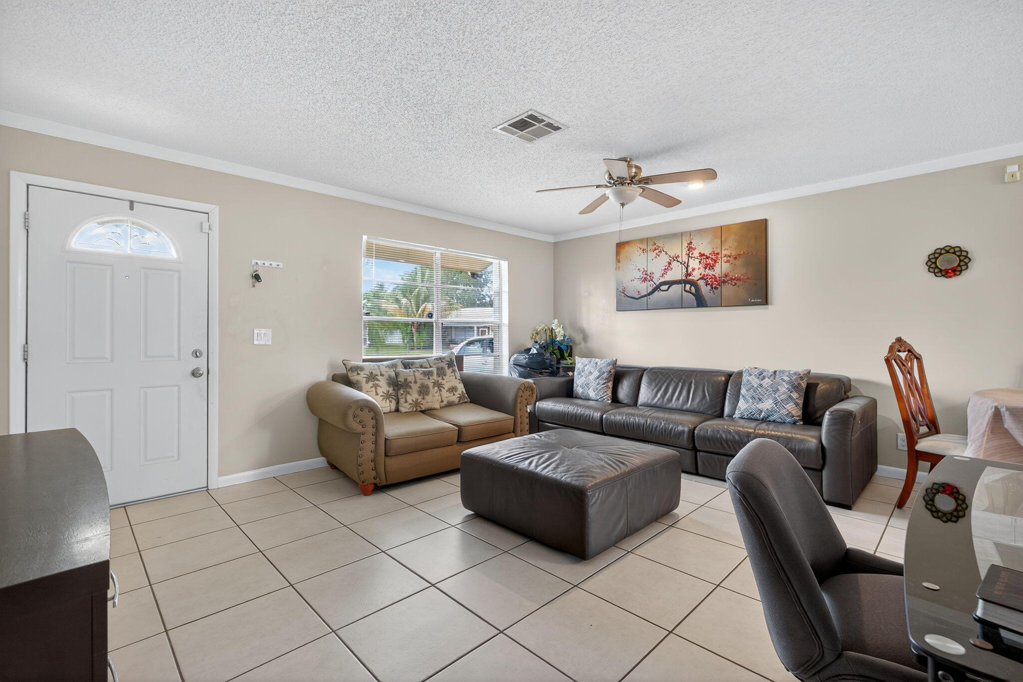 102 Cedar Jupiter, FL 33458