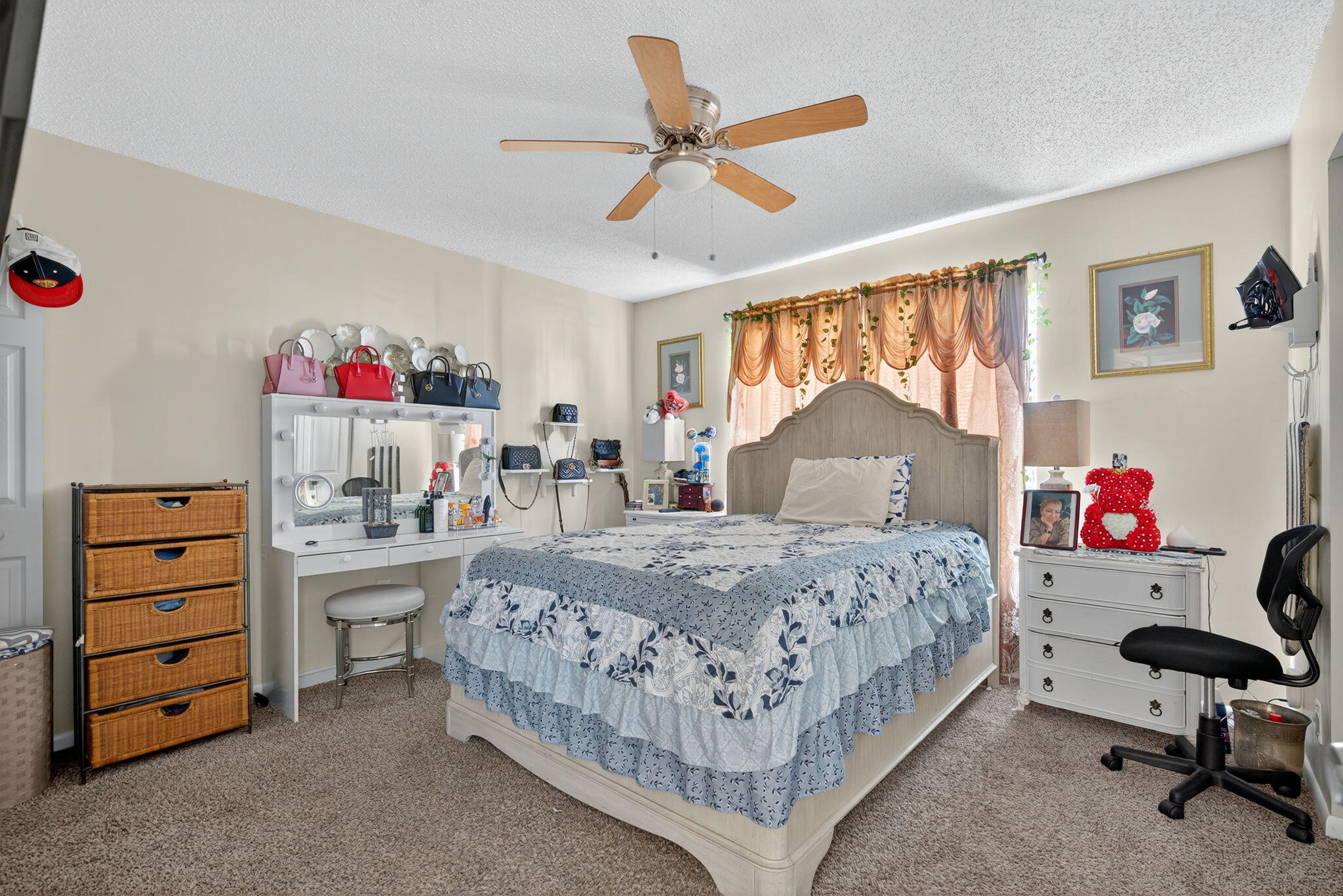 102 Cedar Jupiter, FL 33458