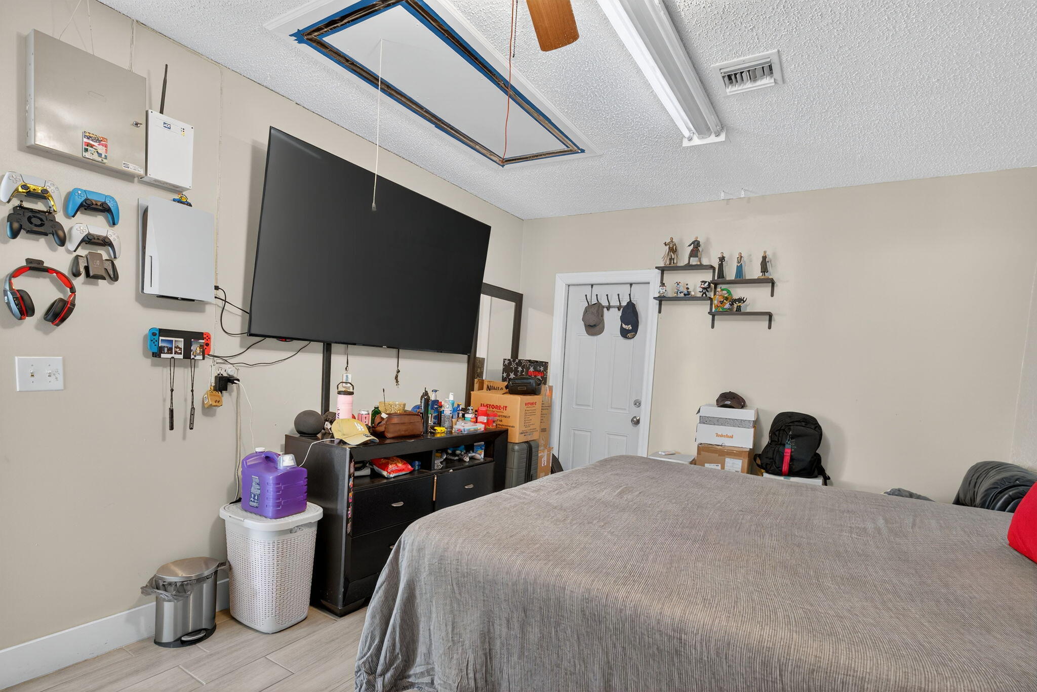 102 Cedar Jupiter, FL 33458