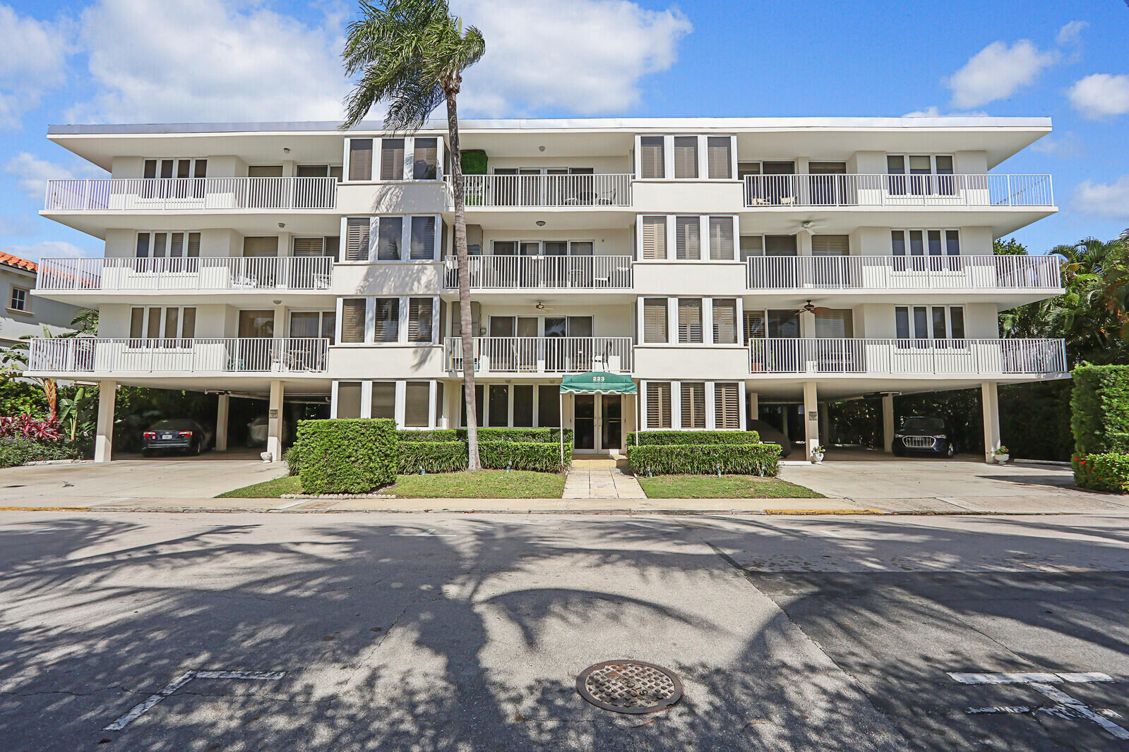 223 Atlantic Ave #3f Palm Beach, FL 33480