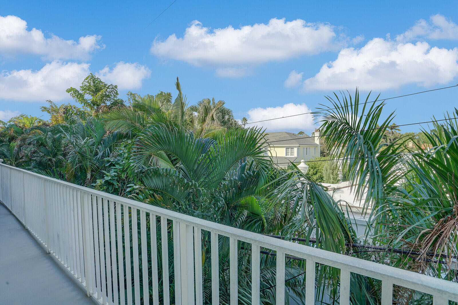 223 Atlantic Ave #3f Palm Beach, FL 33480