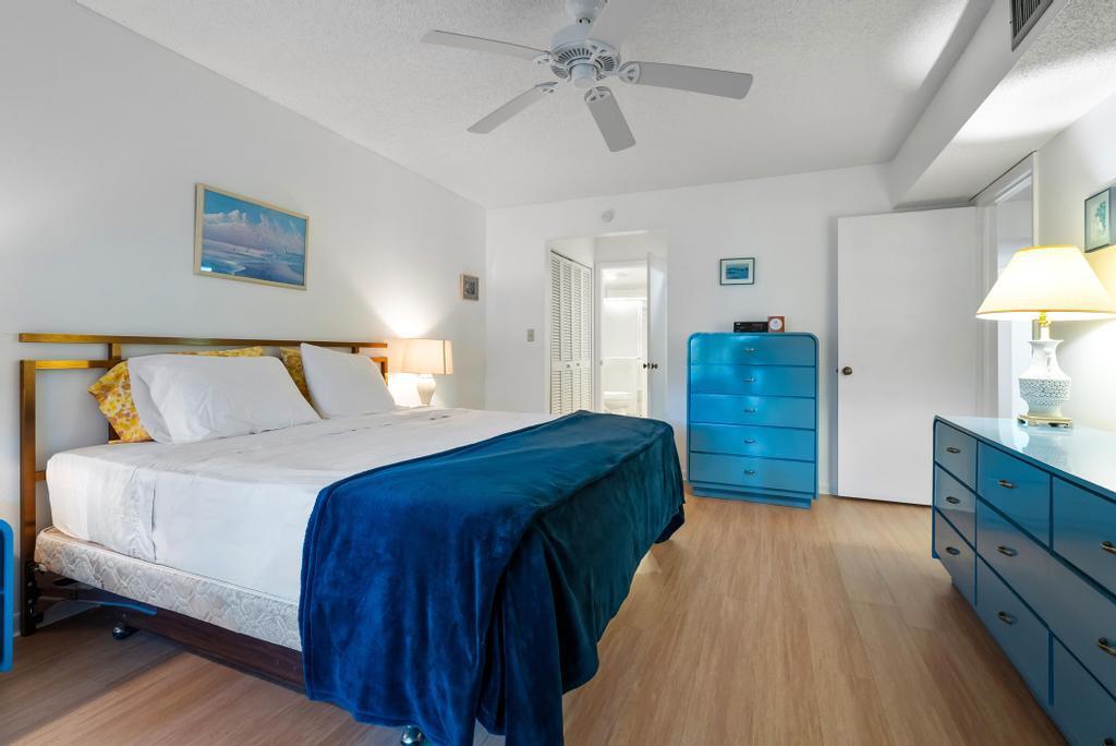 5770 Princess Palm Ct #B Delray Beach, FL 33484